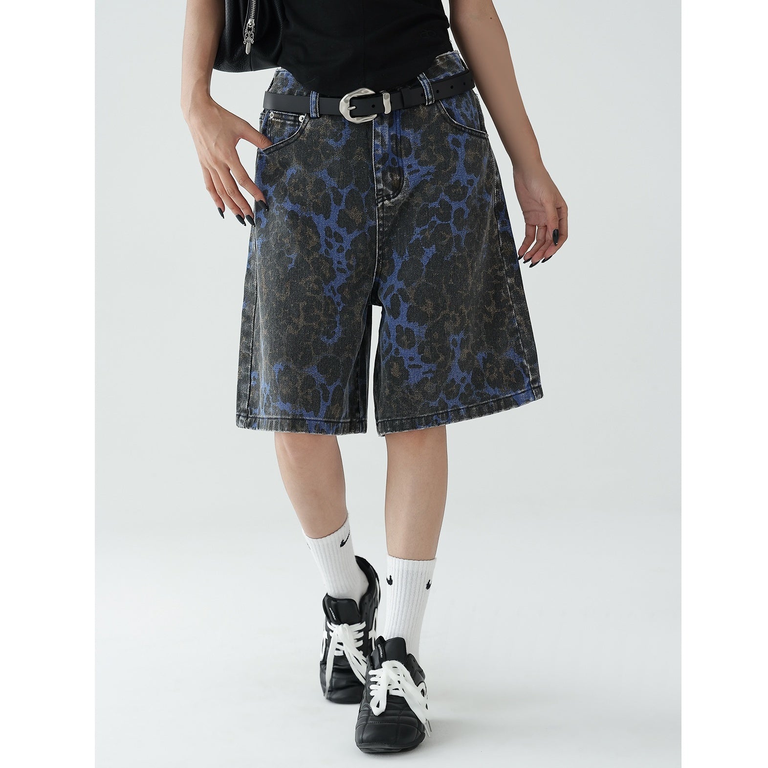 Leopard Print Wash Denim Loose Short Pants AC7107