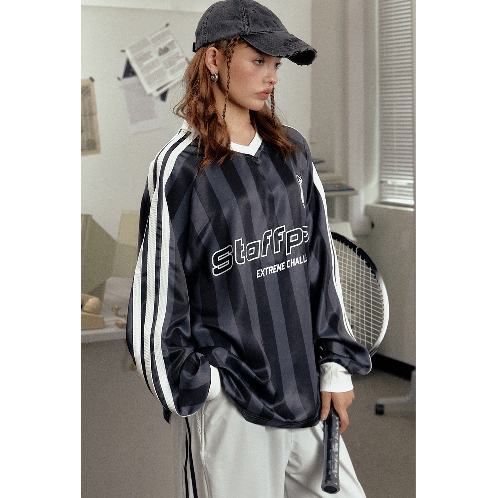 Three-bar Letter Print Design Long Sleeve T-Shirt EZ116
