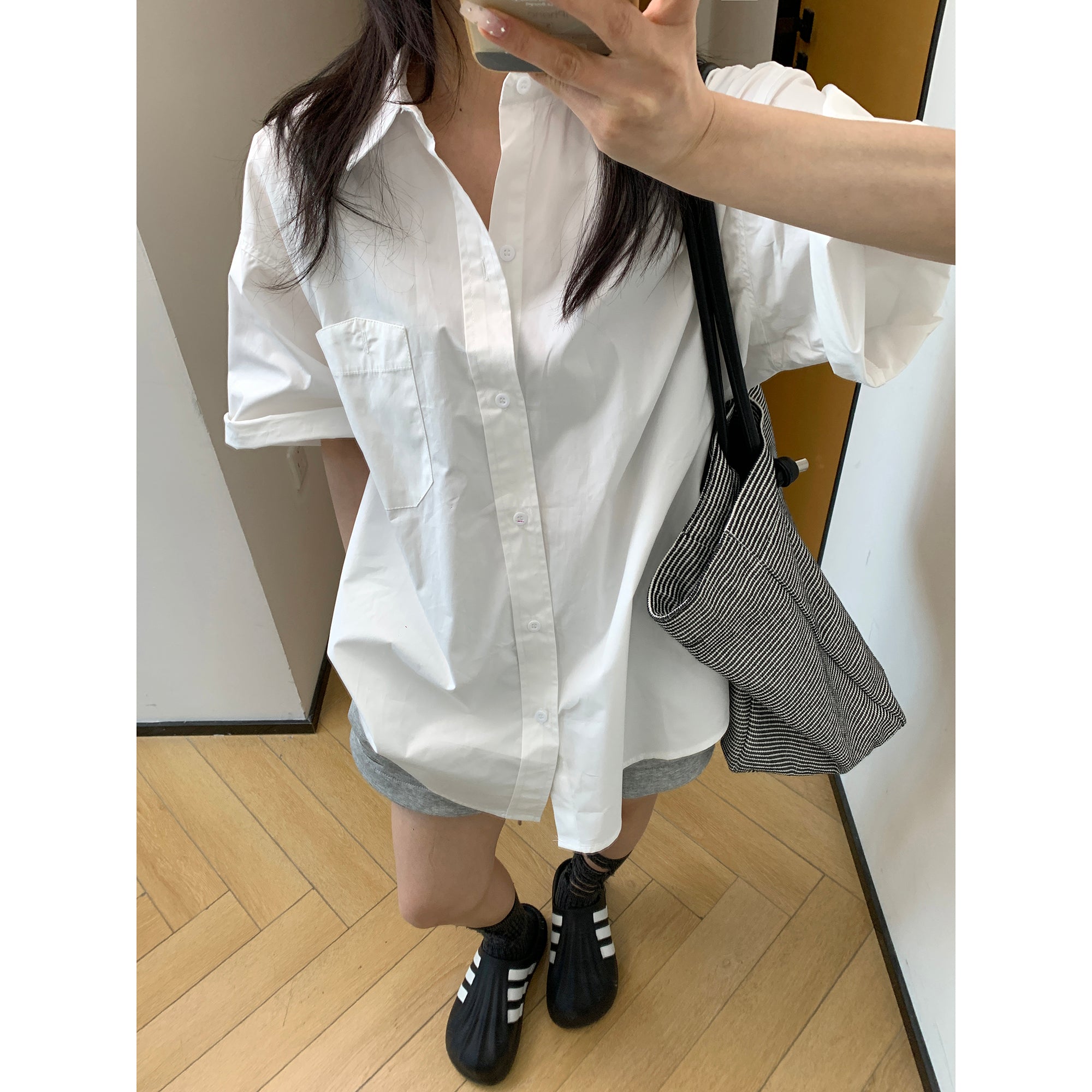 Simple Solid Color Over Size Shirt MW10037