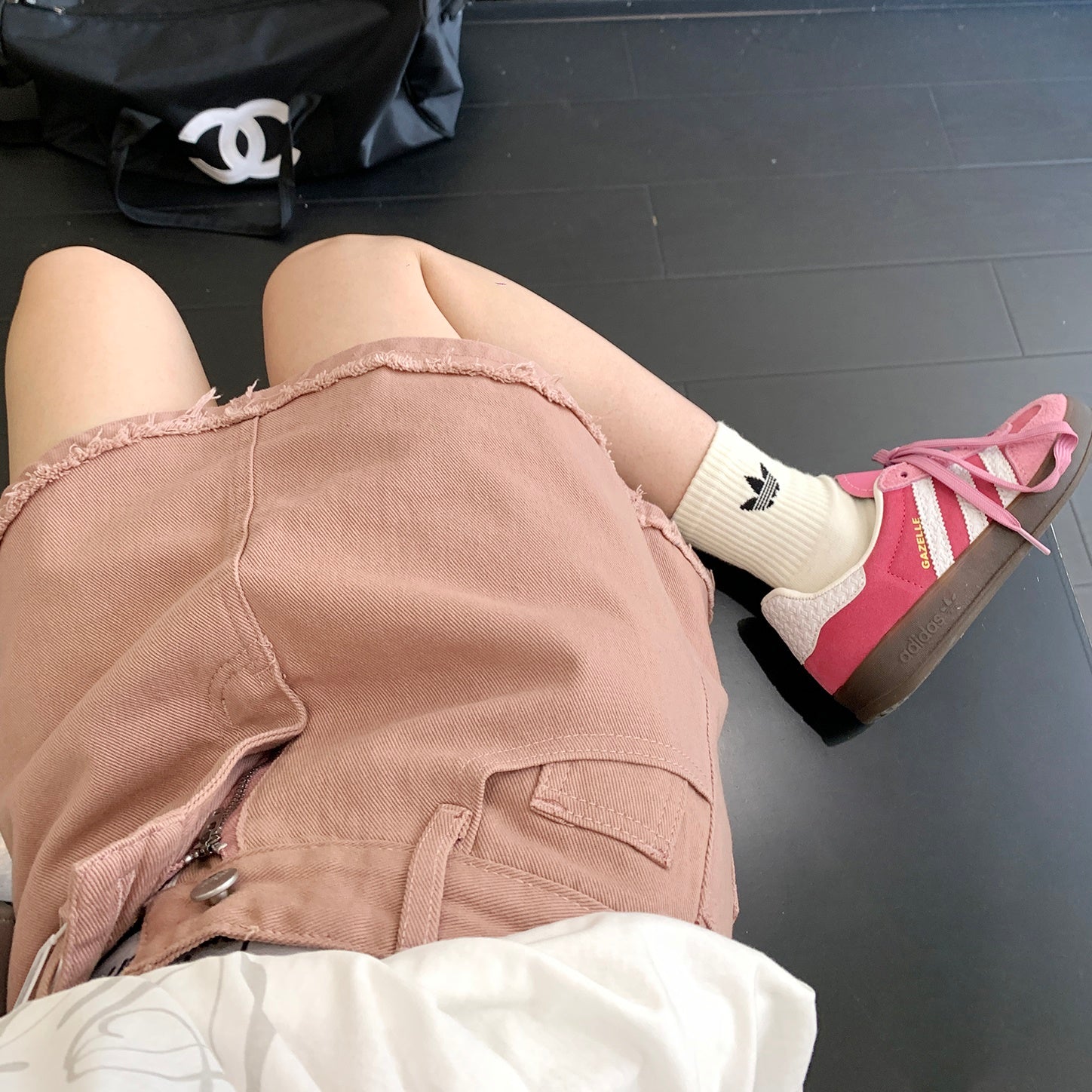 Distressed Short Denim Culottes MW9161