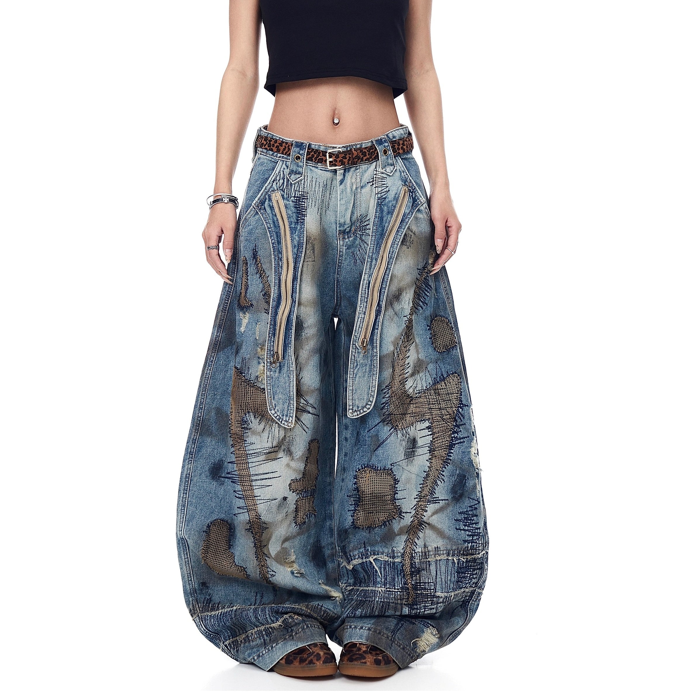 Washed Irregular Curved Blade Jeans BK7065