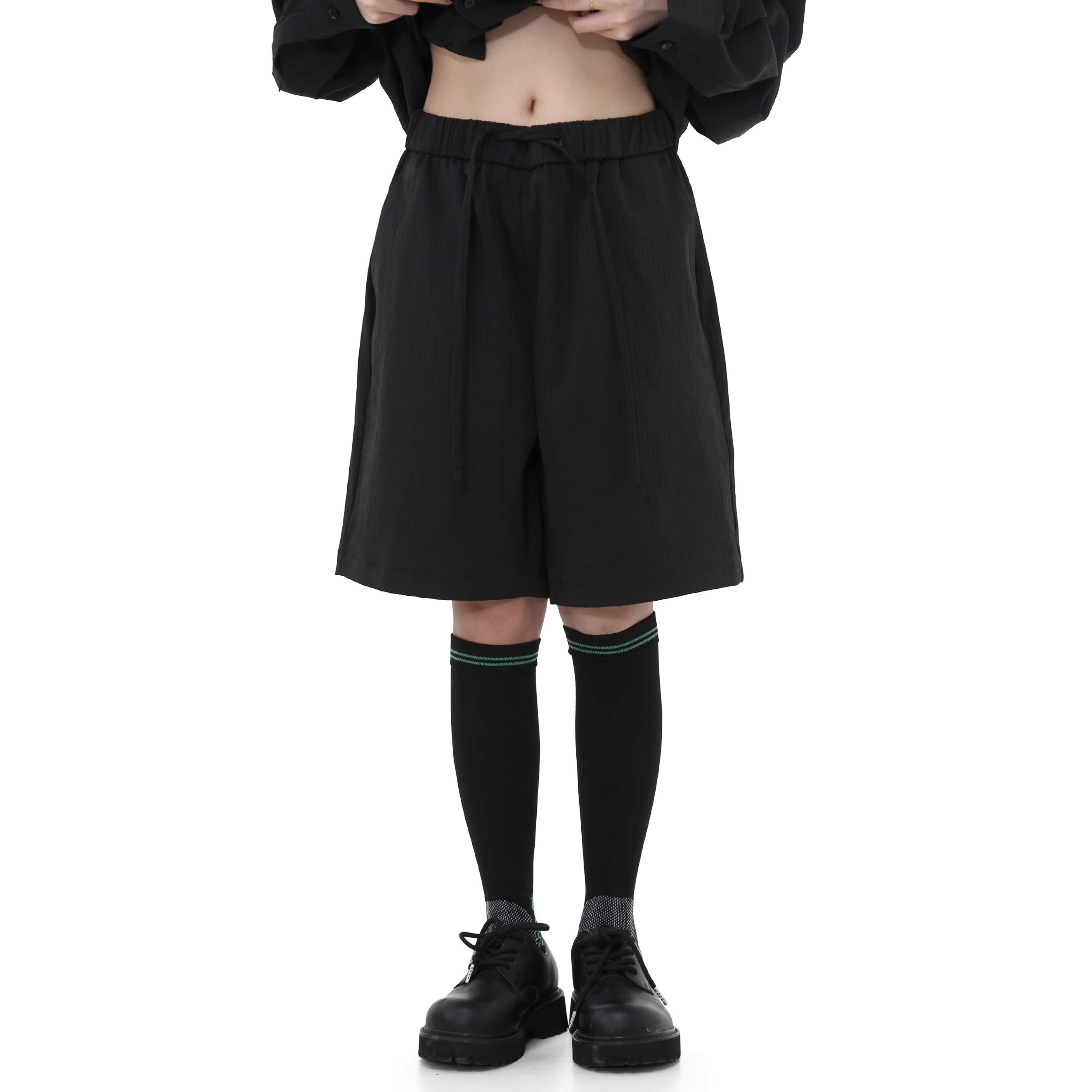 Stripe Wide-leg Half Pants GB7030