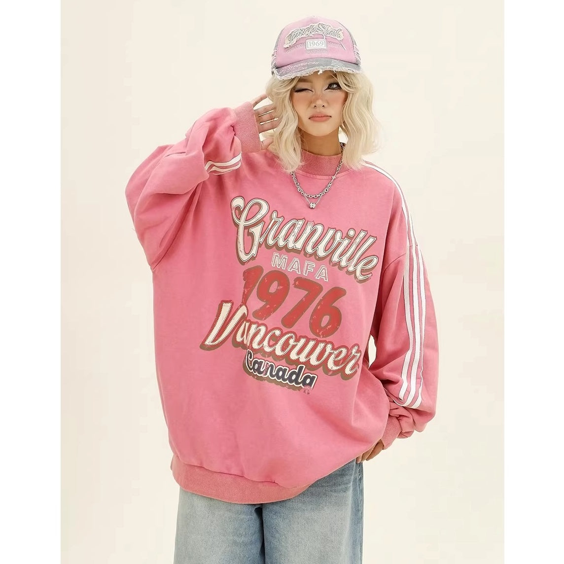 Three-bar Distressed Letter Print Sweat MW10382