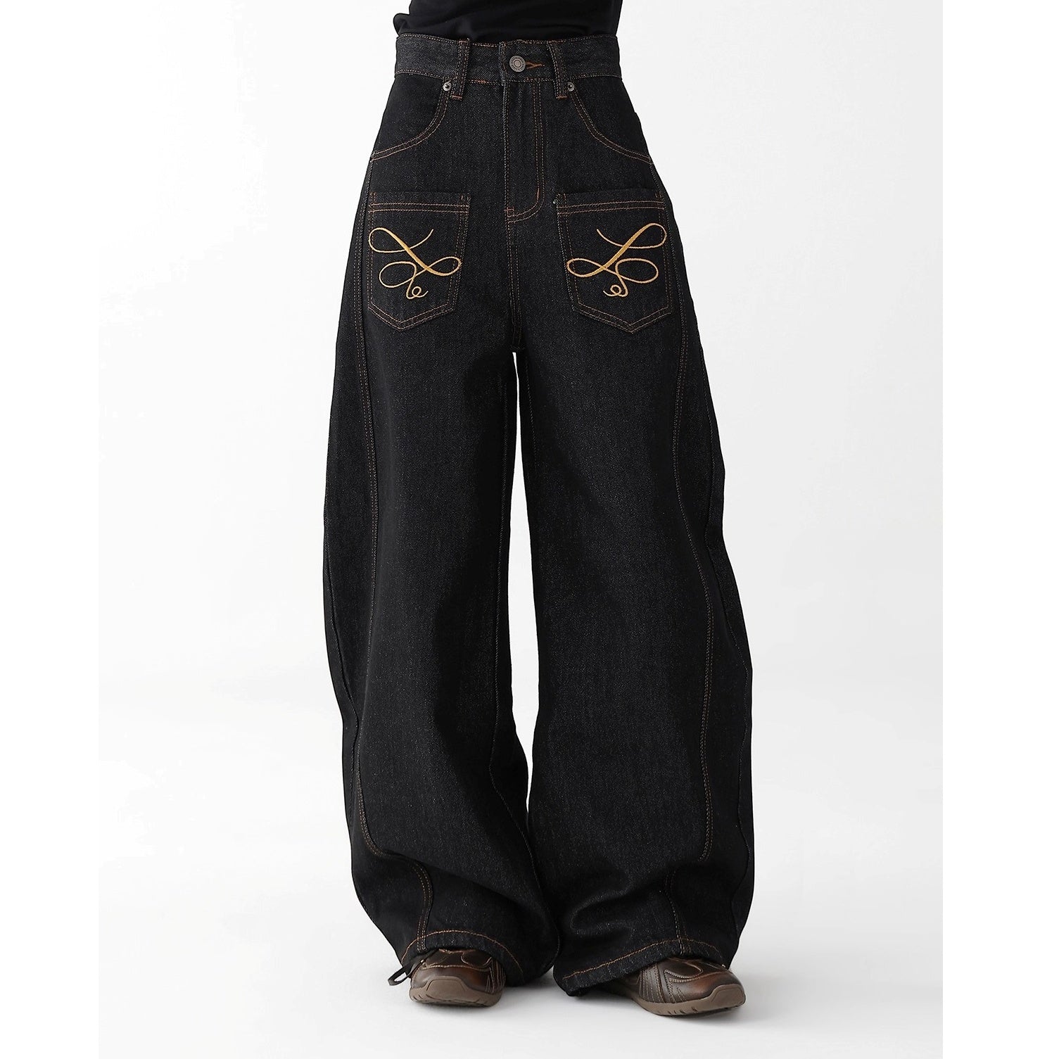 Reverse Embroidered Pockets Wide-Leg Jeans AC7156