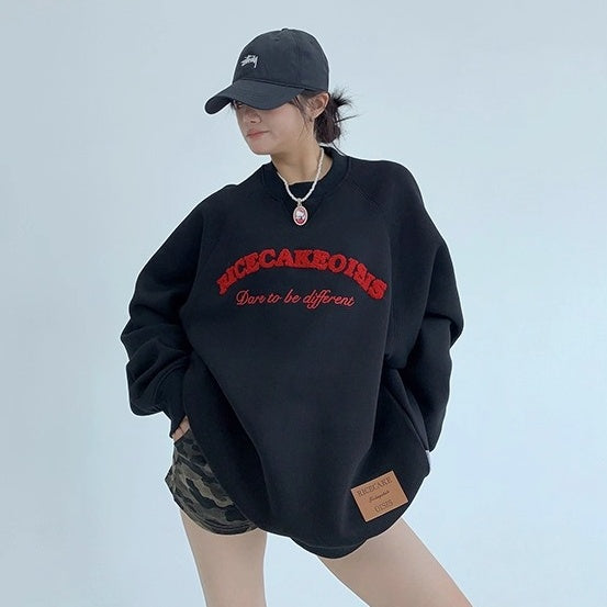 Embroidered Crew Neck Oversize Sweat OS2049