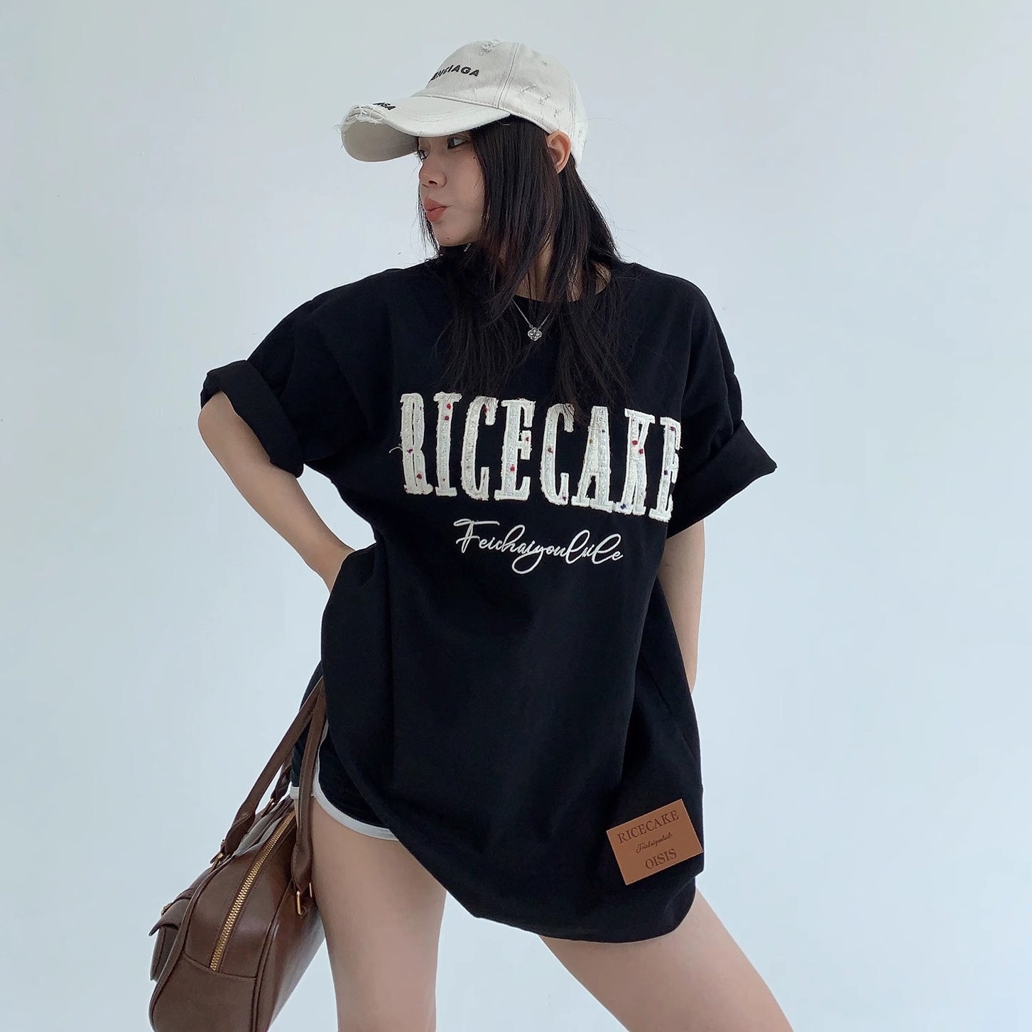 Relaxation Embroidery Logo T-shirt MW10127