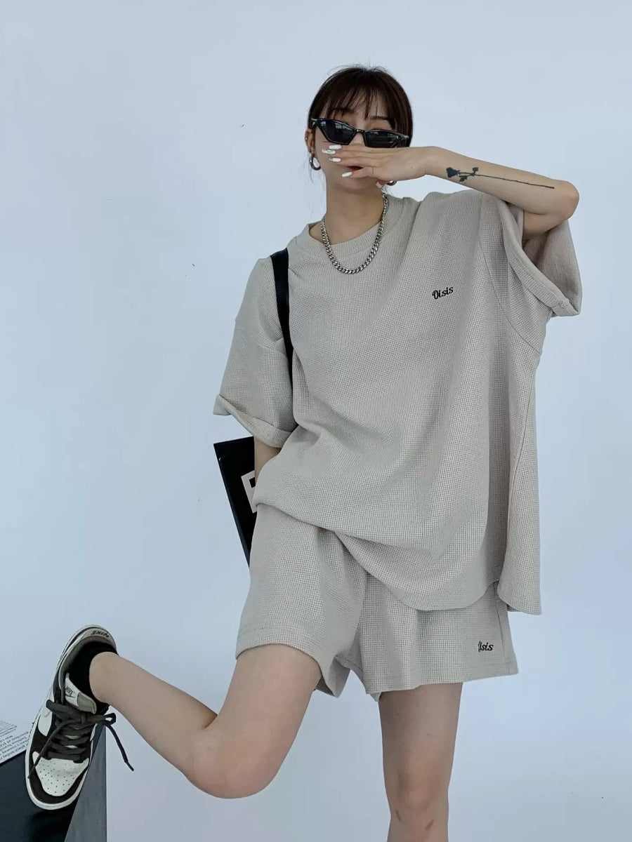 Waffle Embroidery T-Shirt & Shorts Set-up MW9029