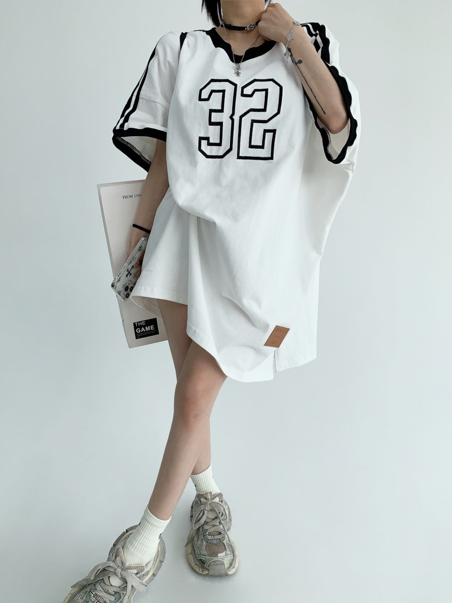 Large Number Embroidery Oversize T-shirt MW9092
