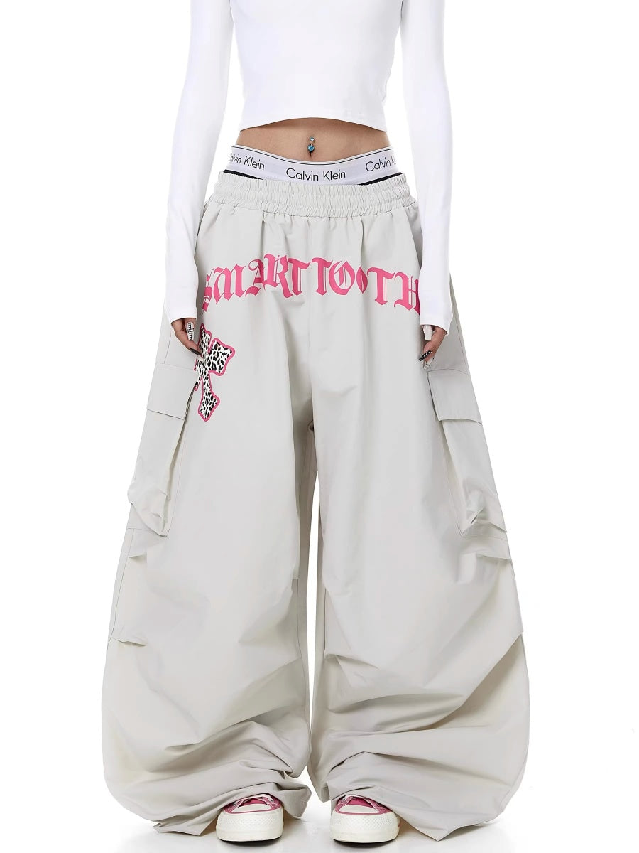 Letter Print Pleated Paratrooper Cargo Pants BK7074