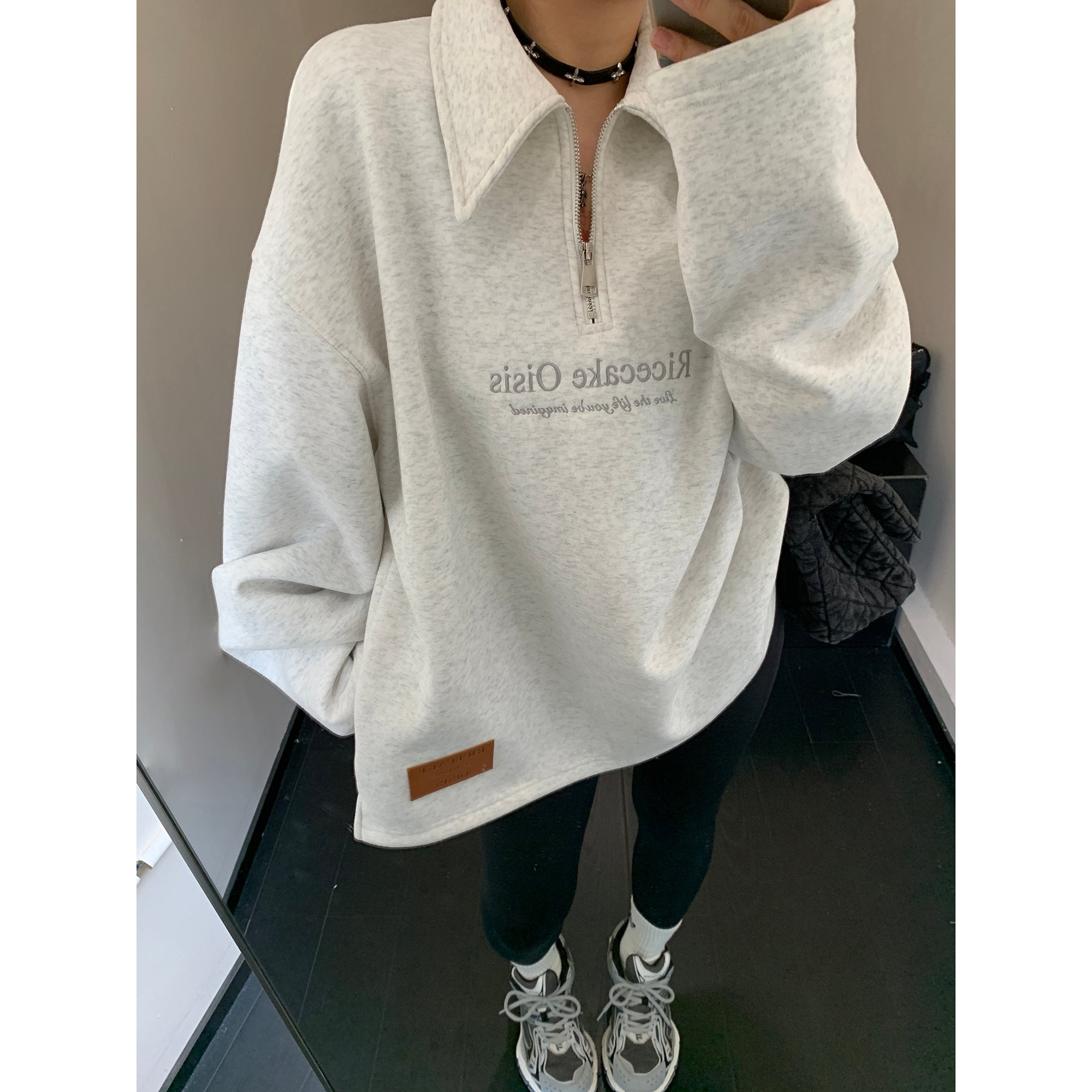 Large Lapel Embroidery Half-Zip Loose Sweat MW9603