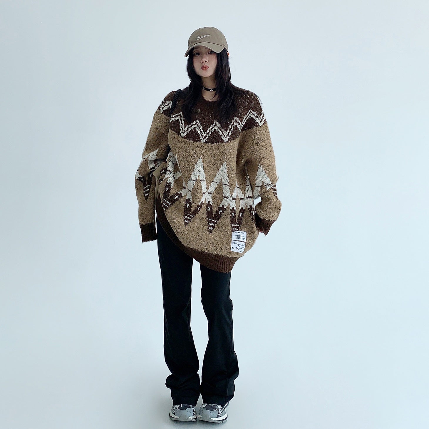 Retro Nordic Style Loose Crewneck Sweater MW9543