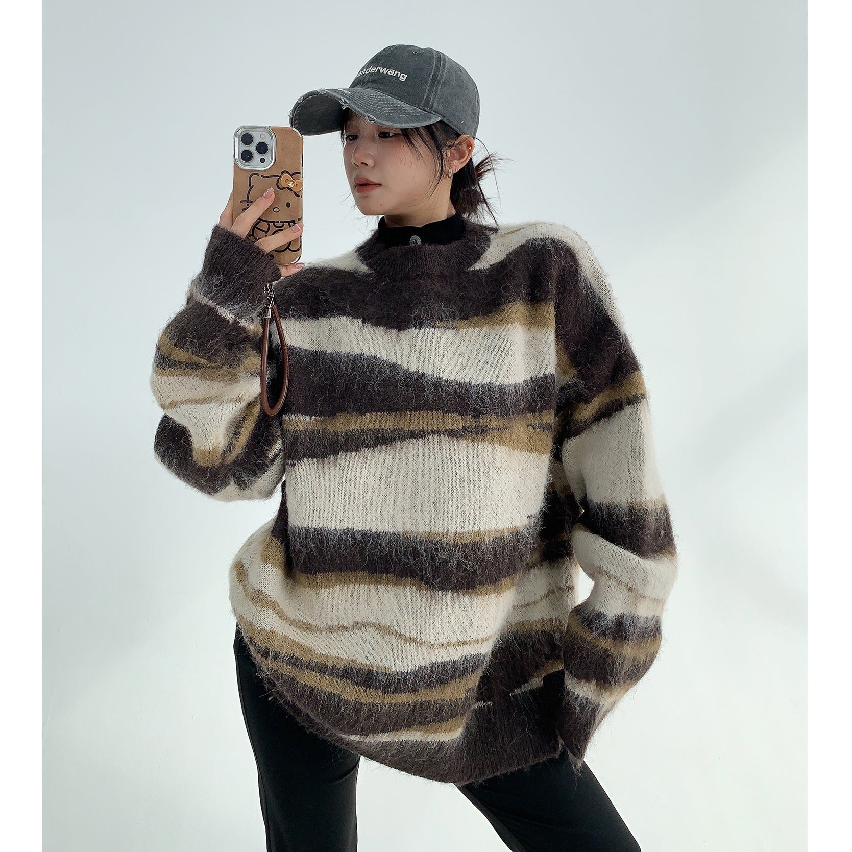 Irregular Border Plush Sweater MW9794