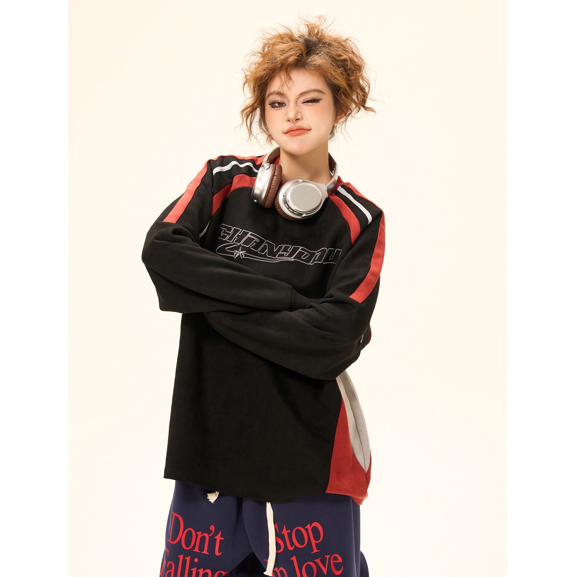 Vintage Lettered Embroidery Fake Suede Sweat MW9343