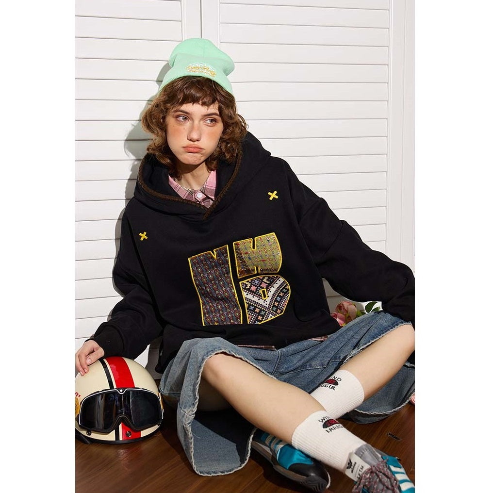 AppliquÉ Embroidered Hoodie BT7052