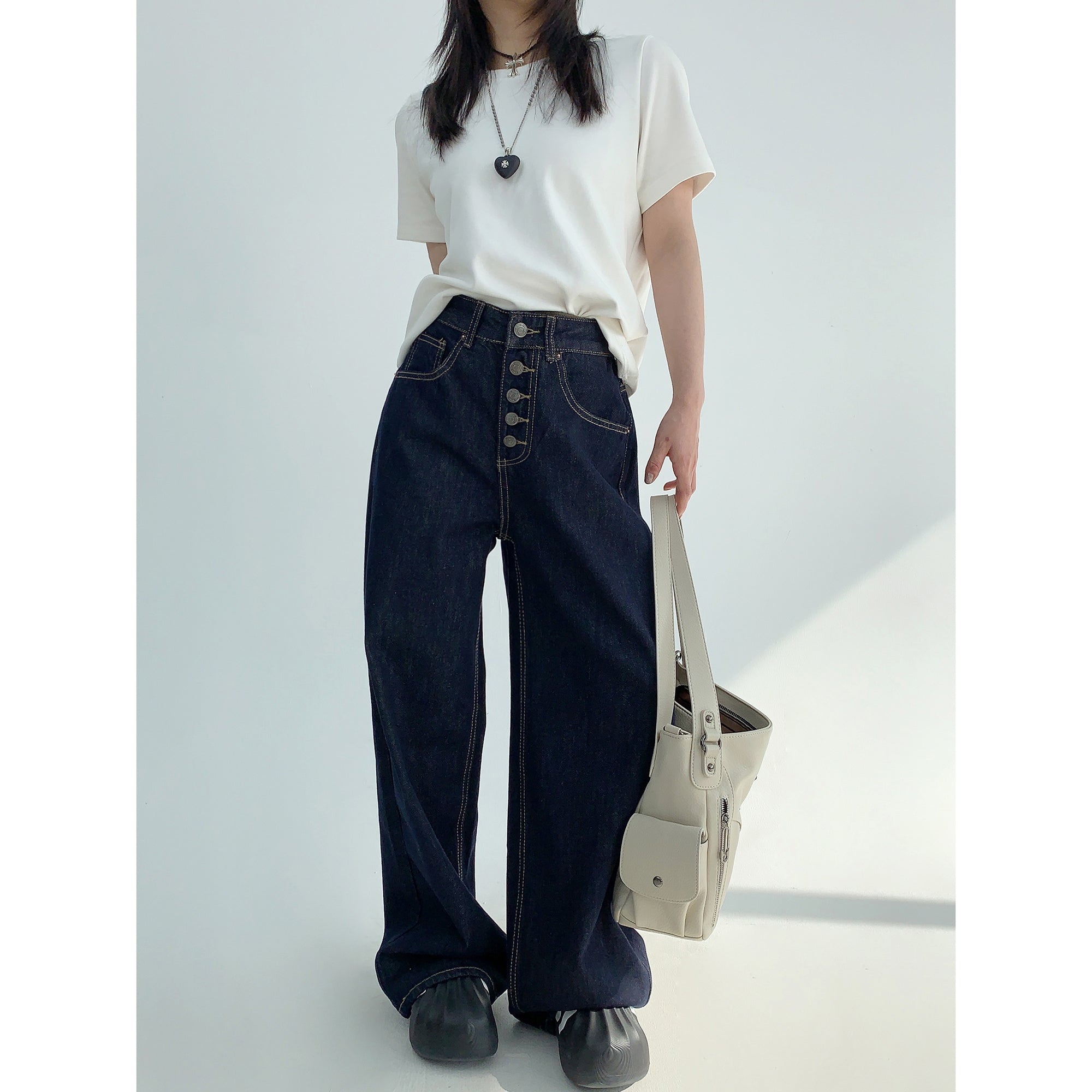 Front Button Wide Straight Jeans MW9847