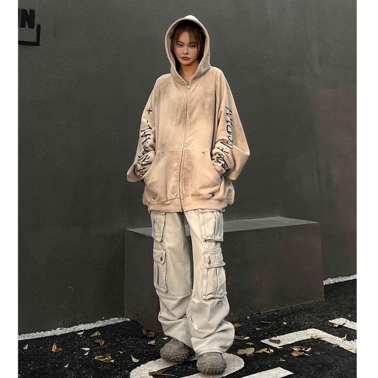 Mud Dyed Distressed Oversize Zipper Parka HG7140