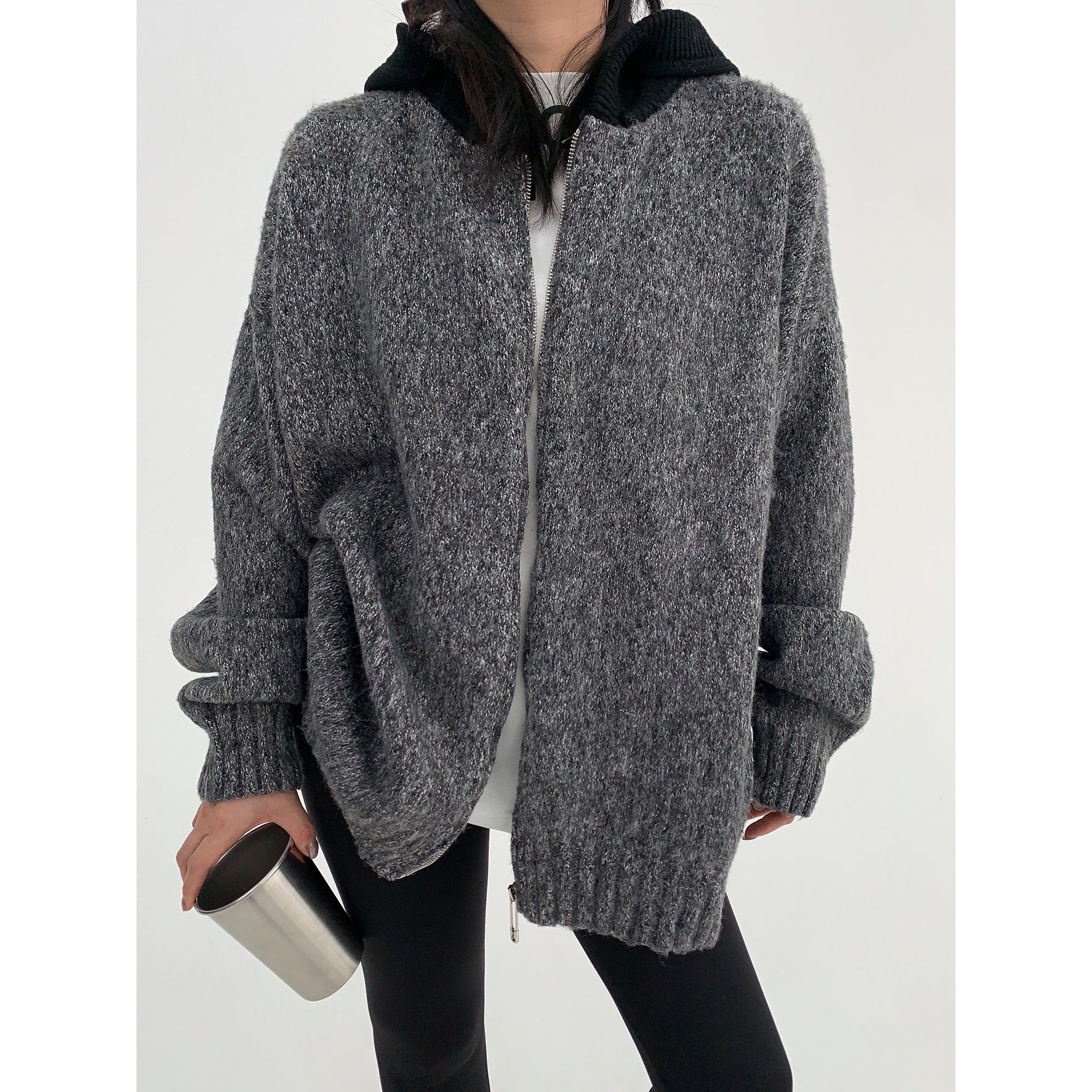 Bristles Contrast Thickened Knitted Hooded Jacket MW9612