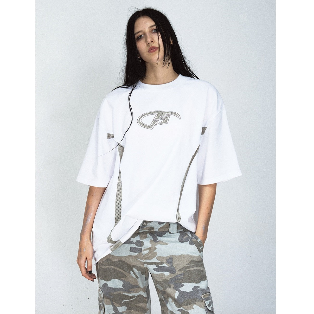 Split Mesh Panel Design Washed T-shirt PS7008