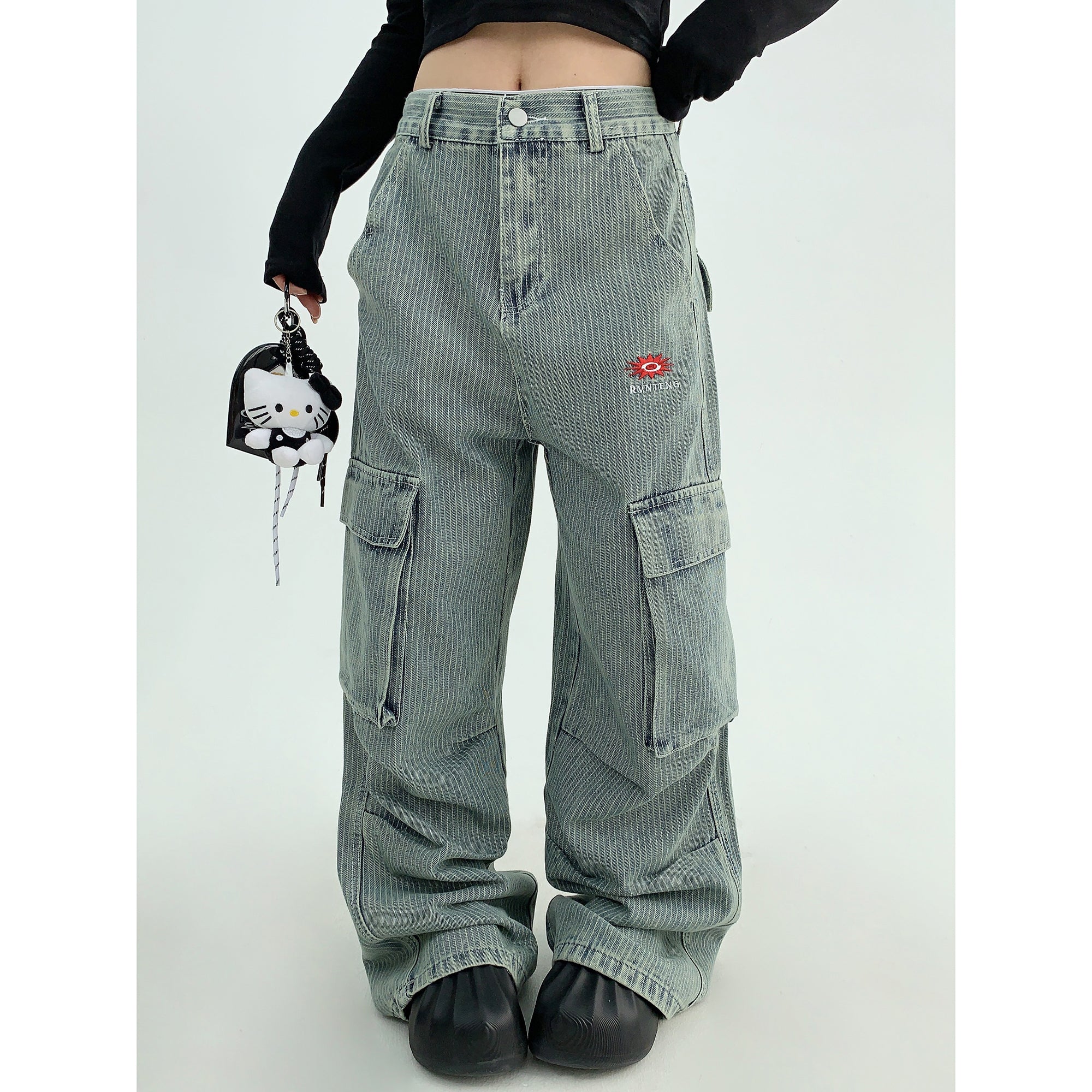 Distressed Stripe Denim Cargo Pants MW9812