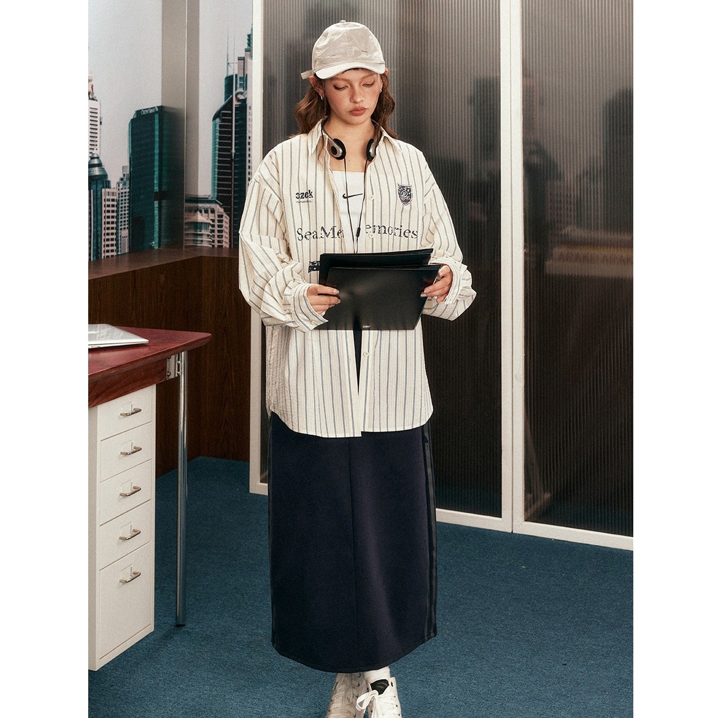 Retro Vertical Stripe Long Sleeve Loose Shirt EZ153