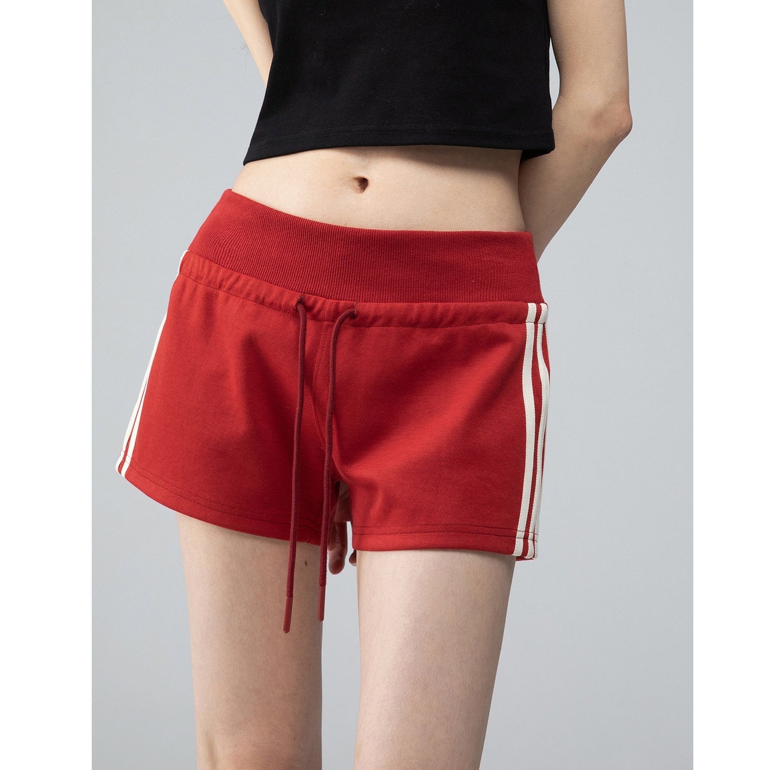 Side Striped Casual Short Pants IC9034