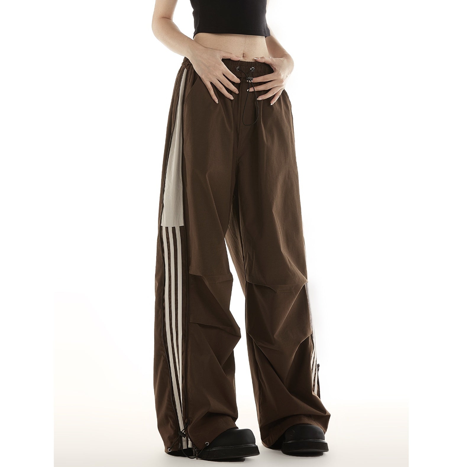 Side Zipper Line Design Parachute Pants MW10105