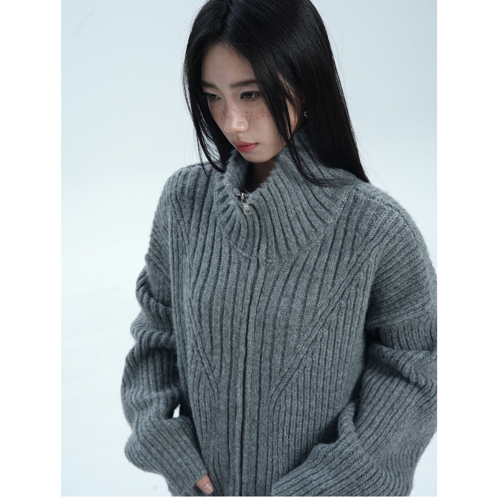 Stand Collar Zip Knitted Cardigan MW9673