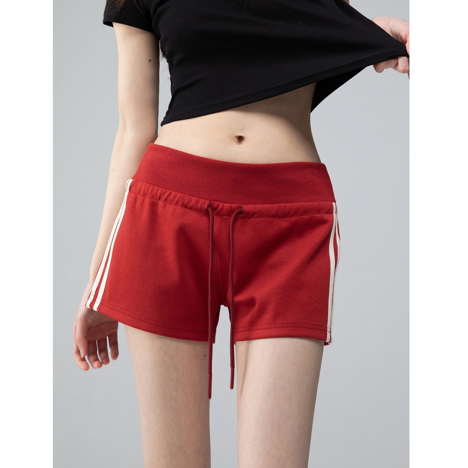 Side Striped Casual Short Pants IC9034