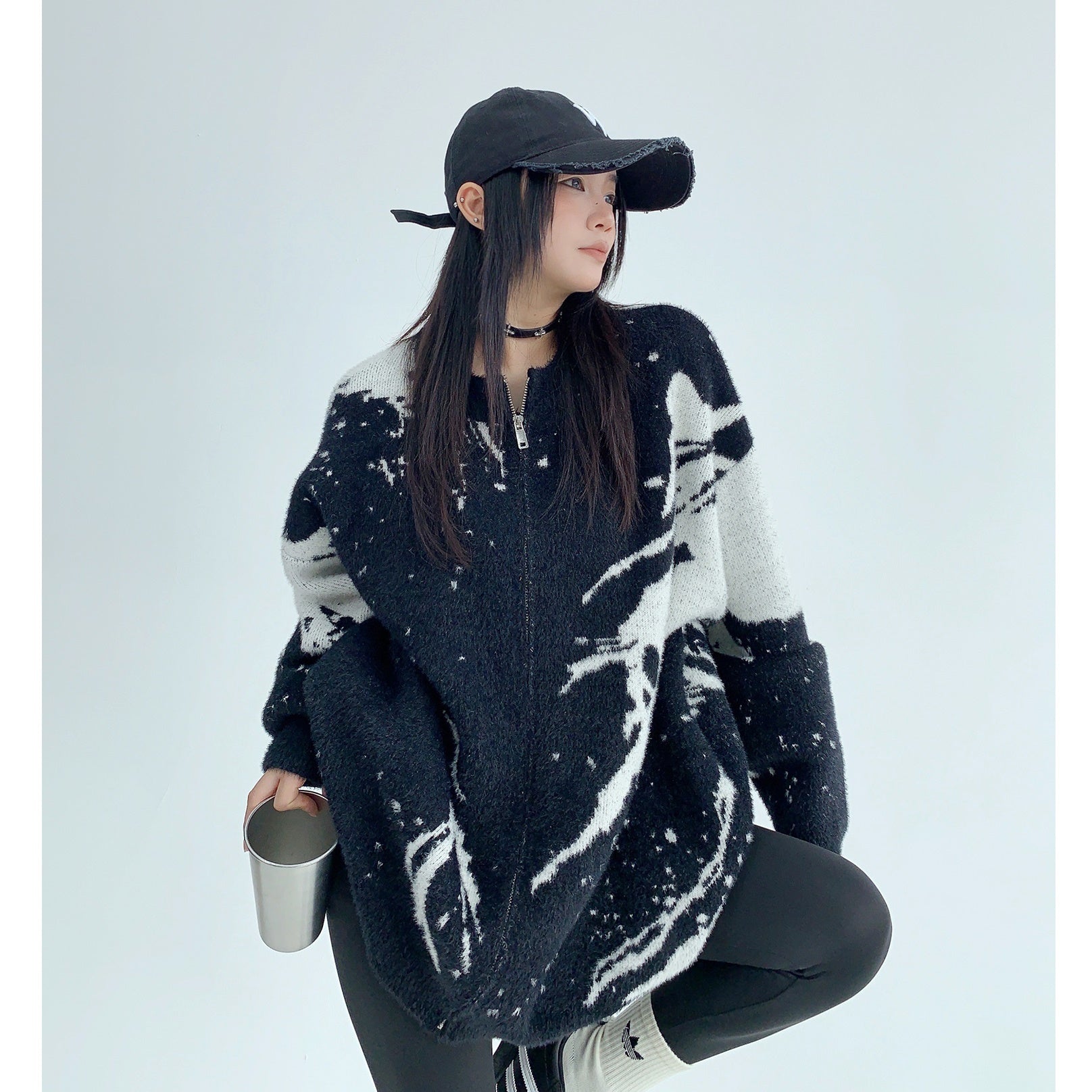 Round Neck Marble Design Loose Knitted Jacket MW9509