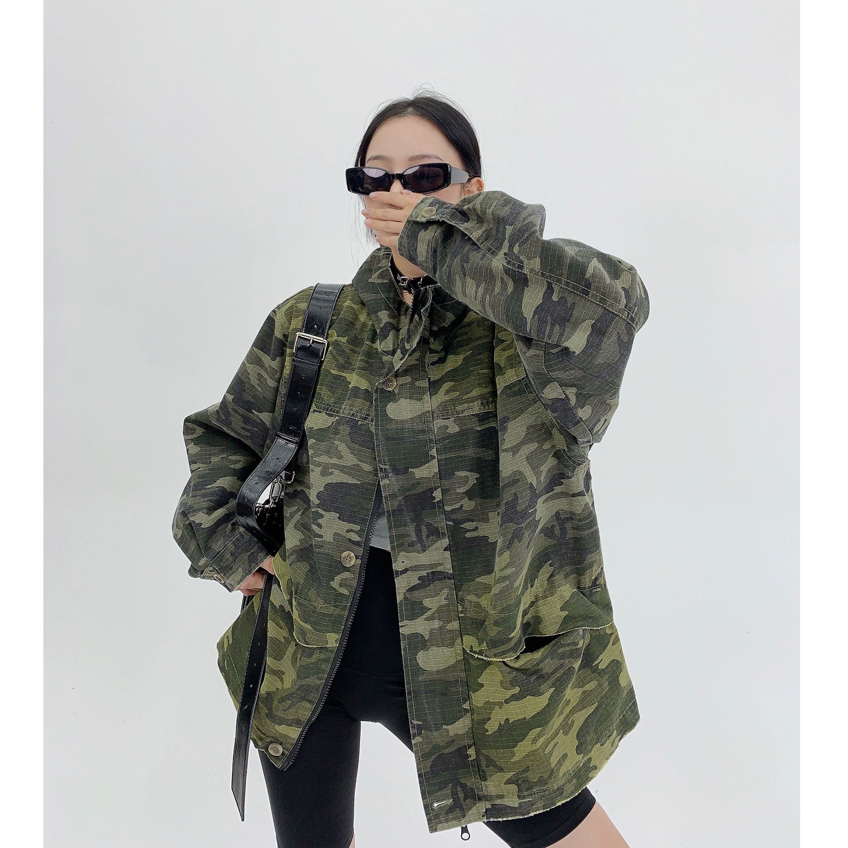 Military Design Distressed Camouflage Hooded Jacket MW9572