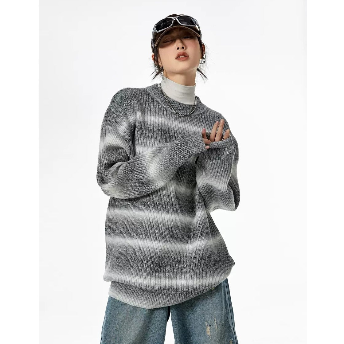 Gradation Border Crew Neck Loose Sweater MW9523