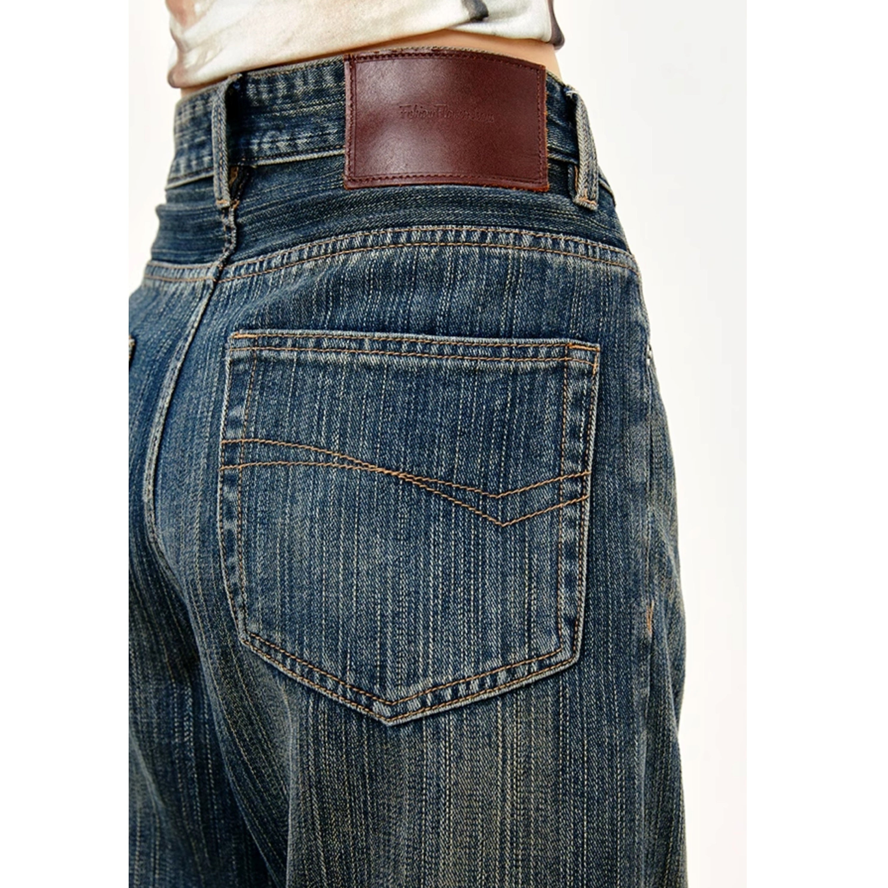 Vintage Wash Bootcut Jeans ME020