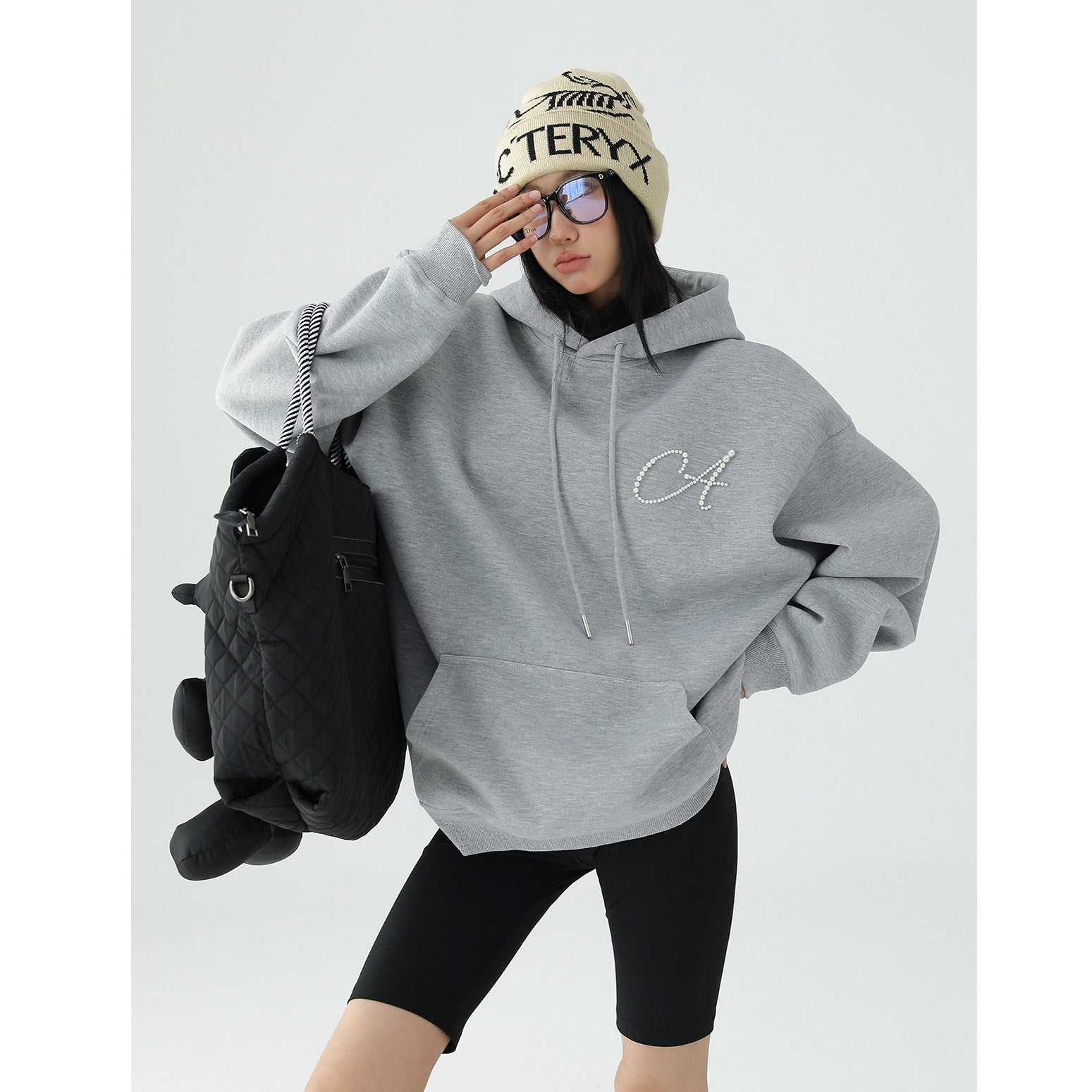 Three-dimensional Pearl Letter Hoodie AC7086