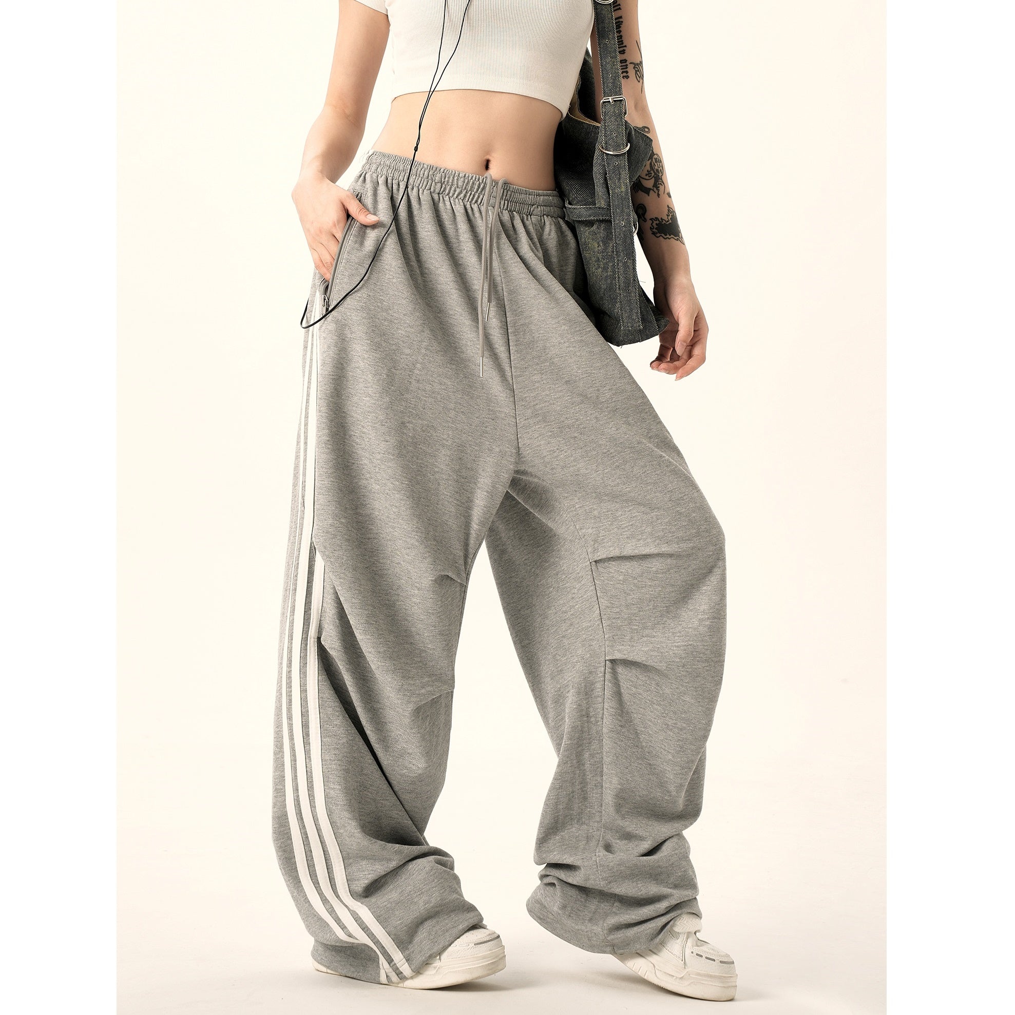 Side Three-bar Striped Wide-leg Sweat Pants MW9339