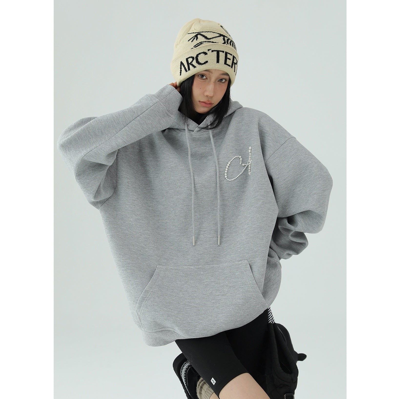 Three-dimensional Pearl Letter Hoodie AC7086