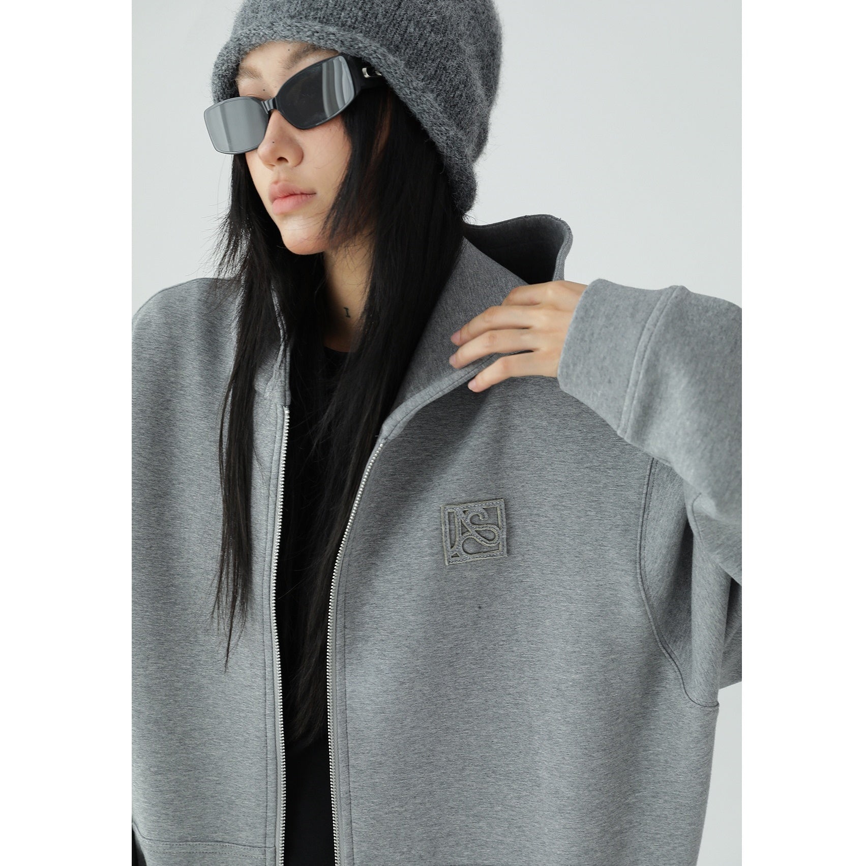 Simple Zip-Up Hooded Sweat Jacket AC7079