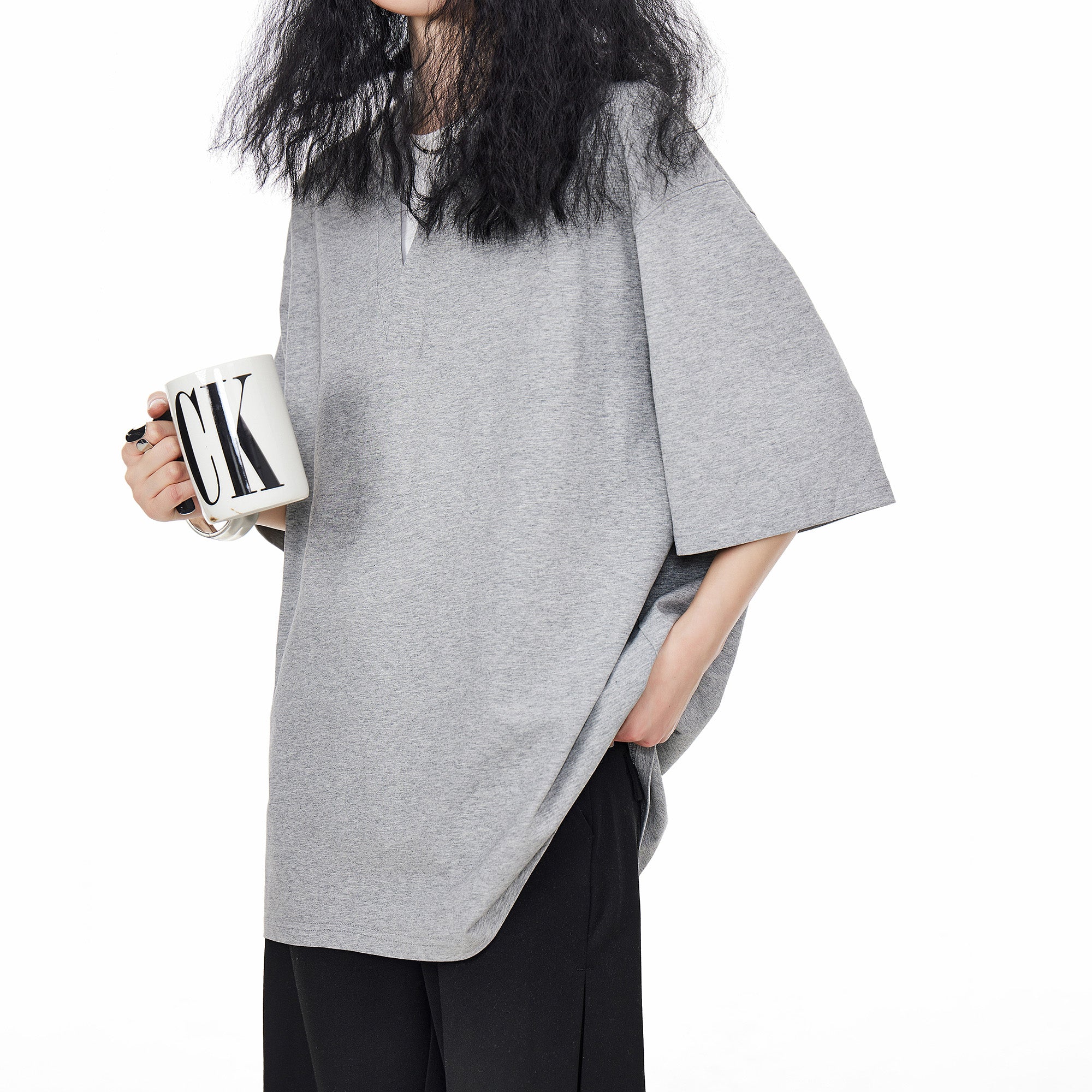 Contrast Color Fake Layered T-Shirt IC9036