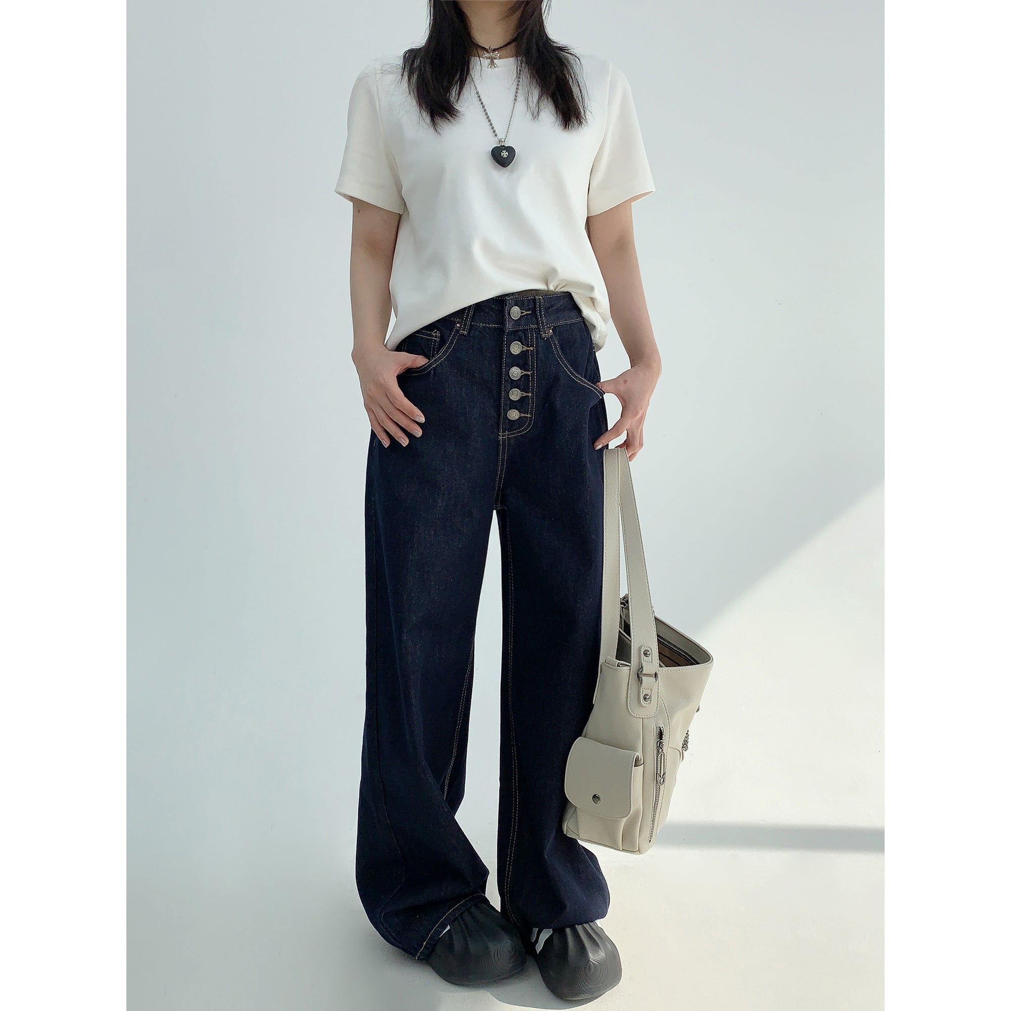 Front Button Wide Straight Jeans MW9847