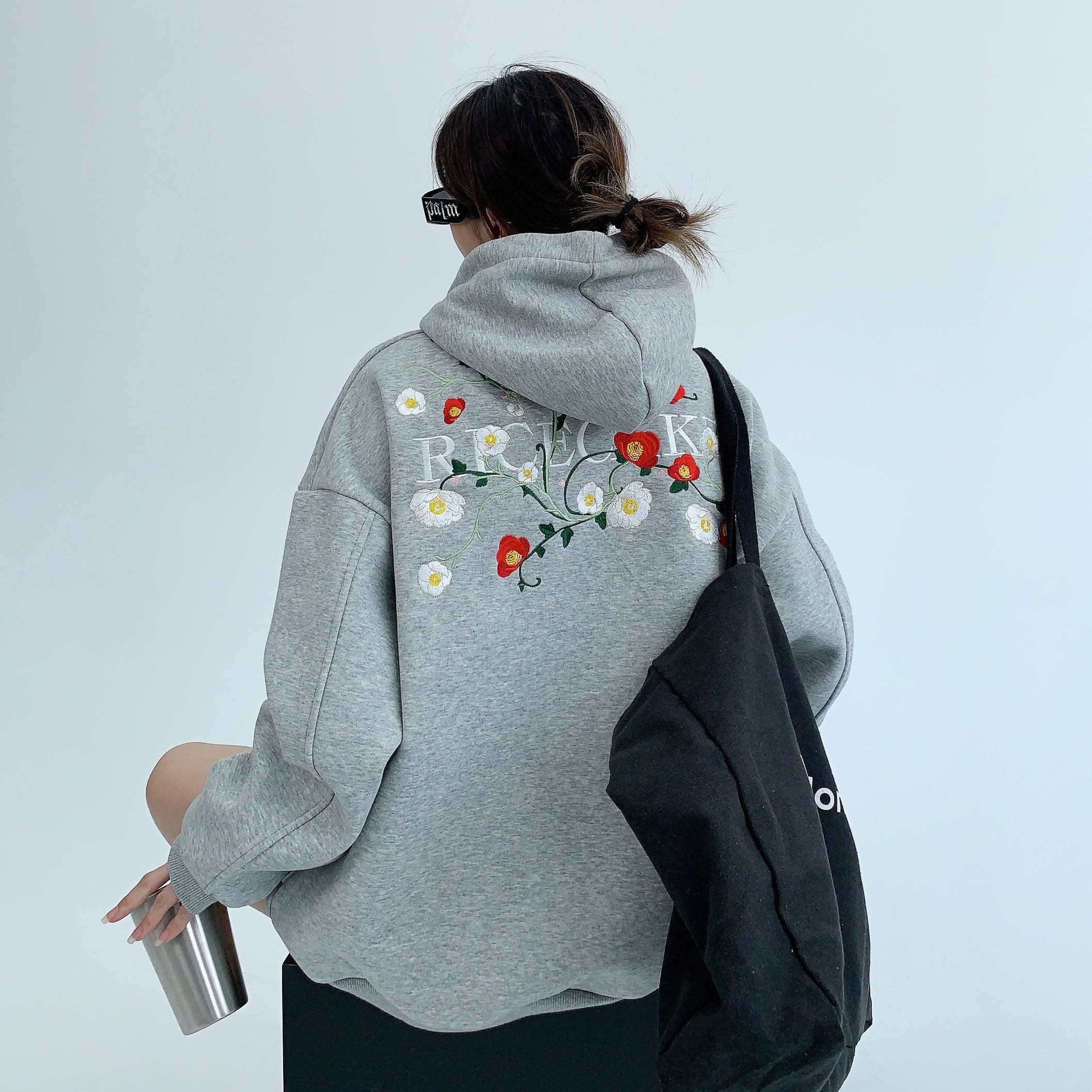 oversize flower embroidered hooded sweat MW9013