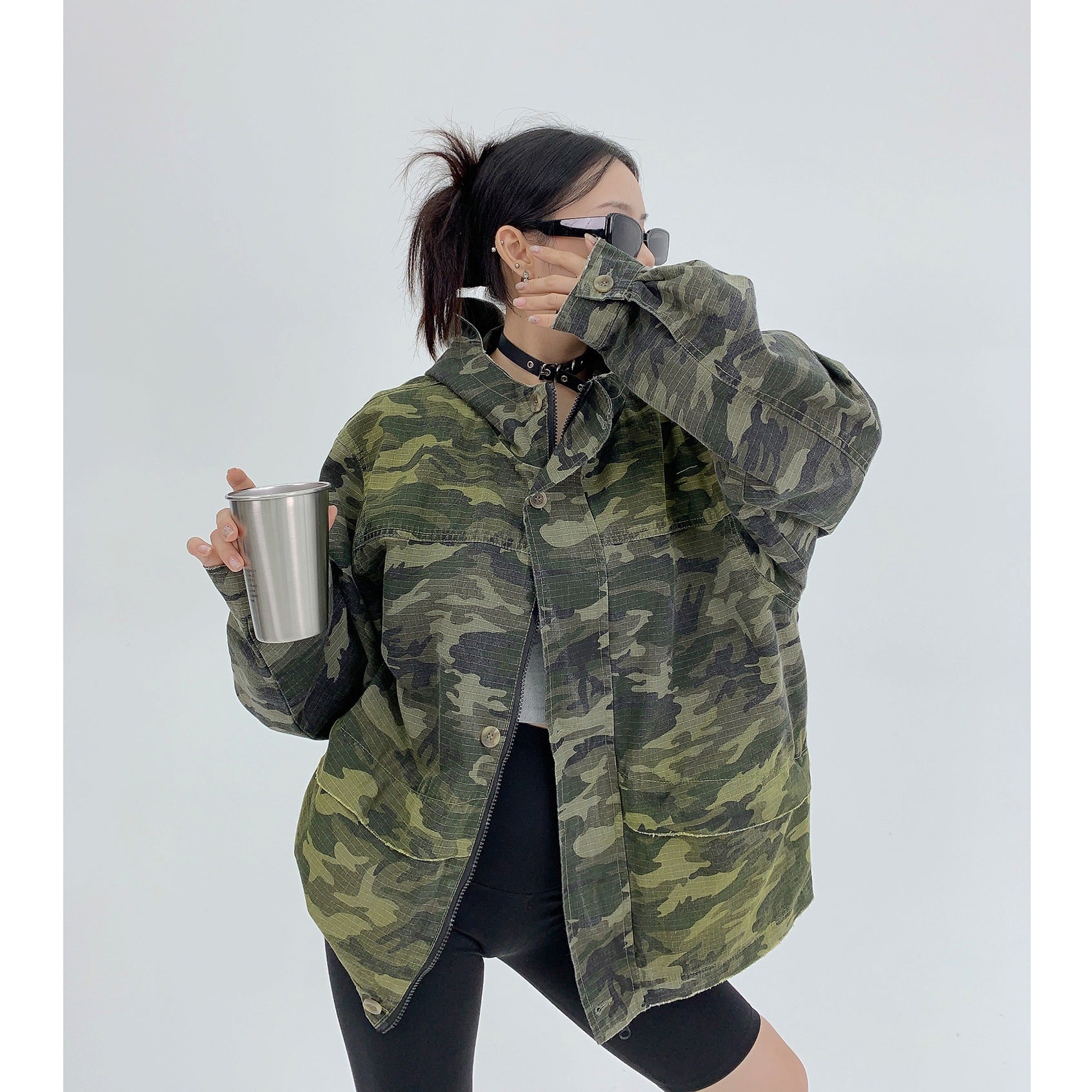 Military Design Distressed Camouflage Hooded Jacket MW9572