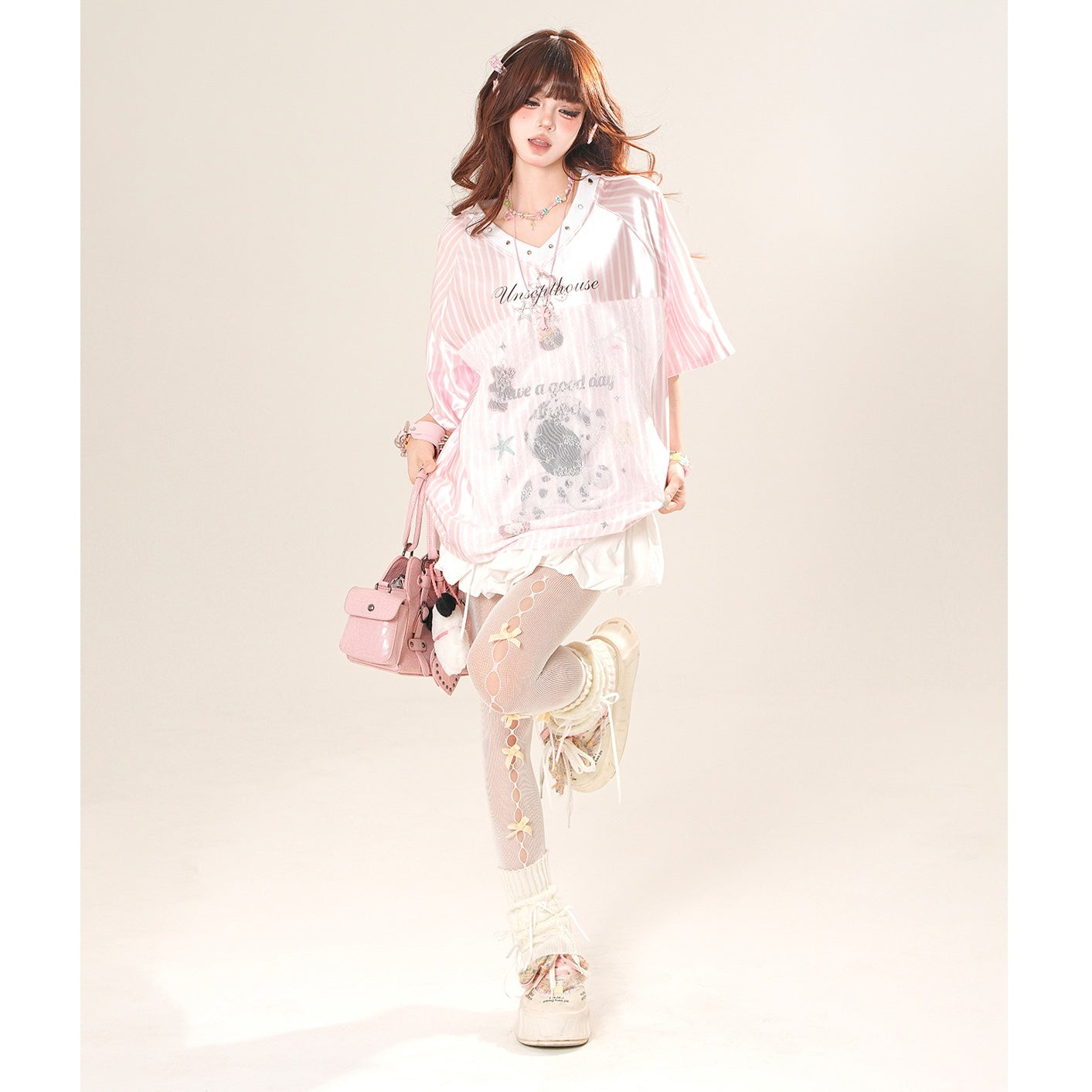 V-neck Stripe Loose Shiny T-shirt KK2032