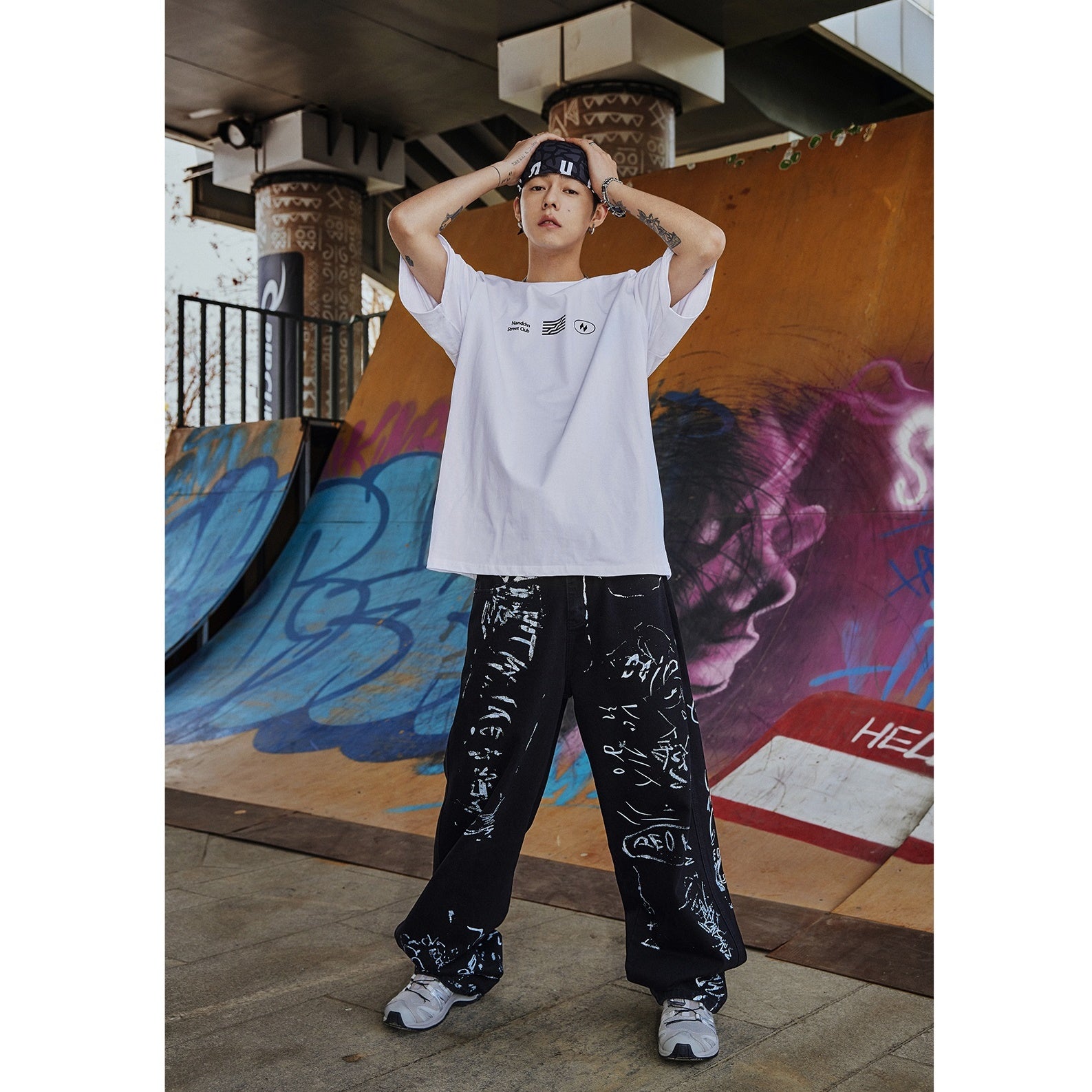 Street Graffiti Print Loose Straight Jeans ND1007