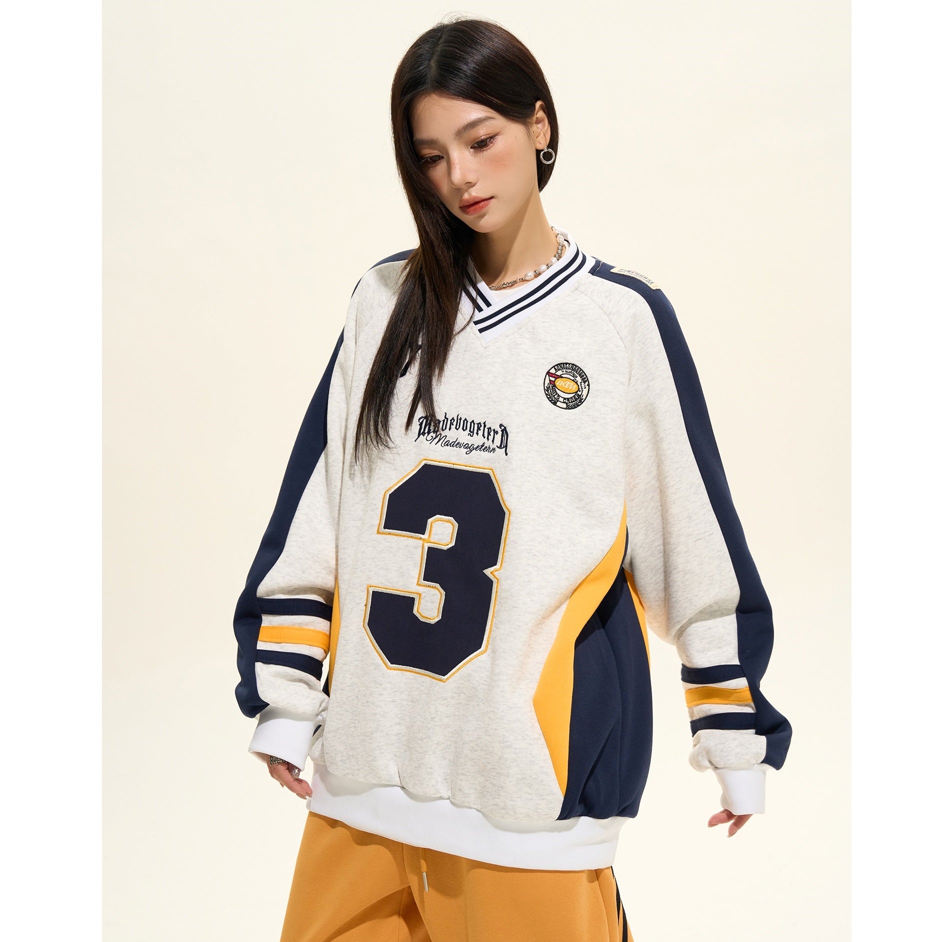 American Contrast Stitching Embroidery Loose Pullover MW9396