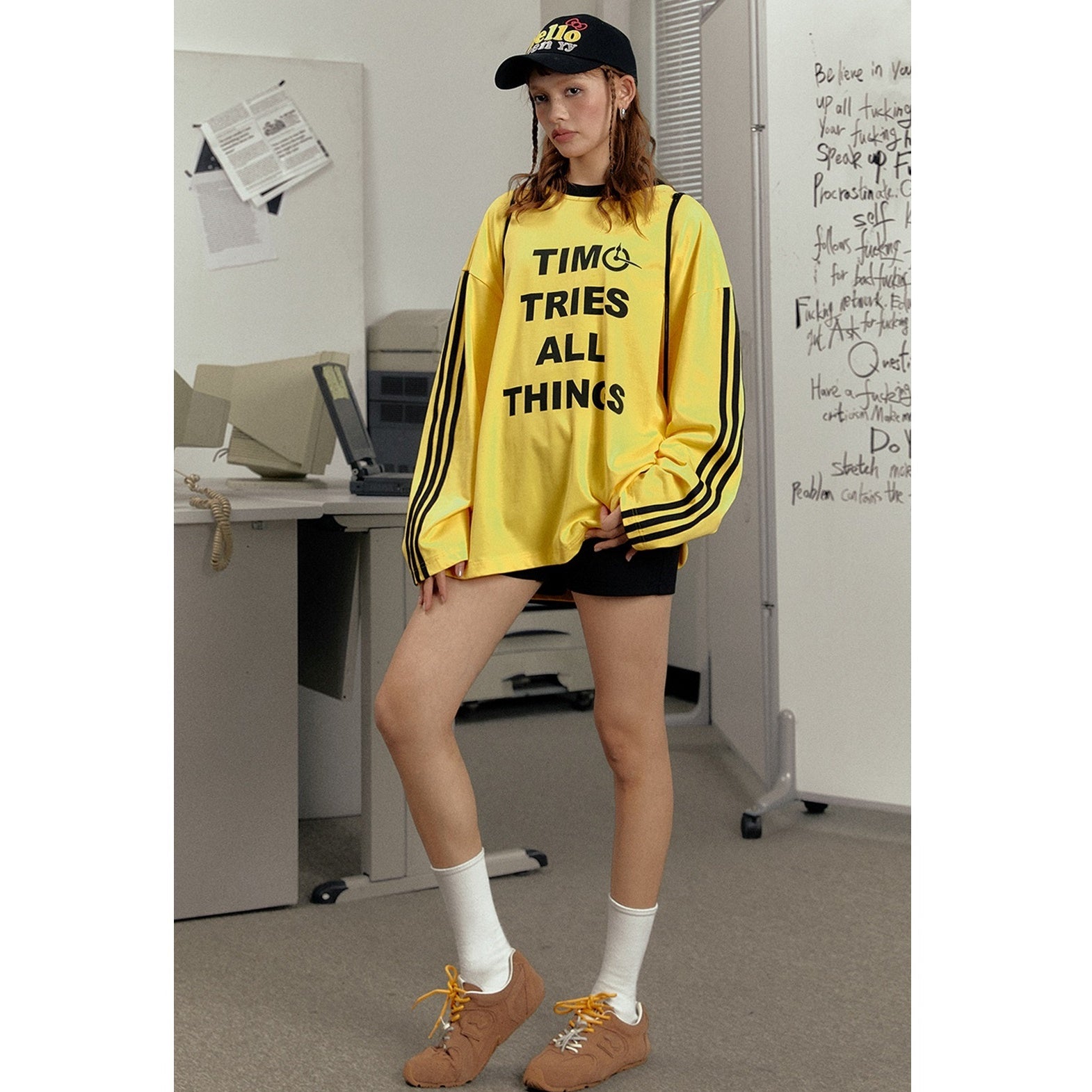 Three-Line Sleeve Letter Print Long T-Shirt EZ119