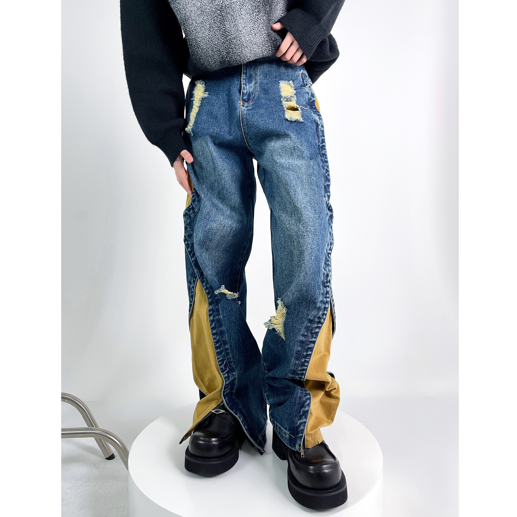 Patchwork Contrasting Design Zip Slit Long Jeans EA7004