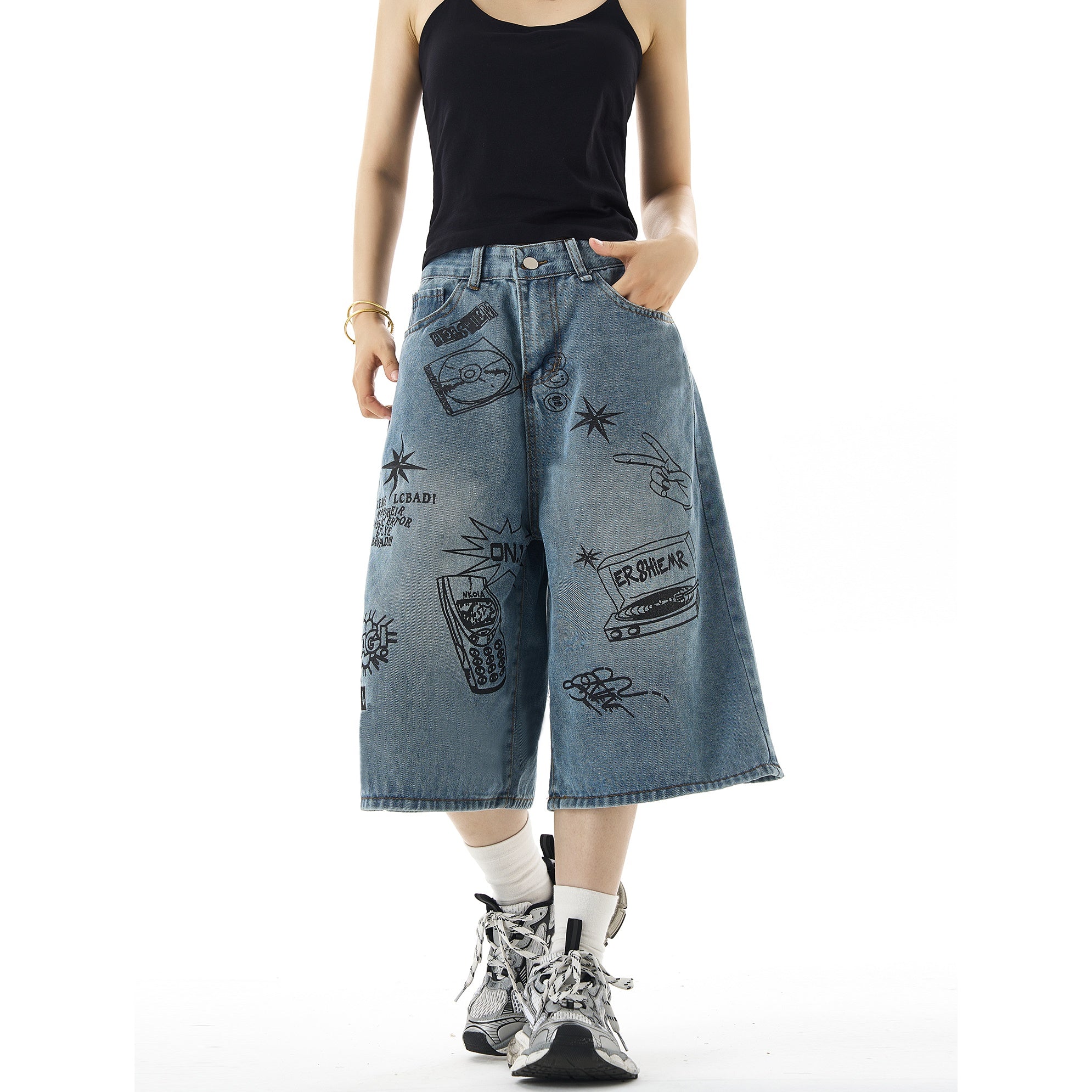 Graffiti Print Denim Five-point Pants HG7041