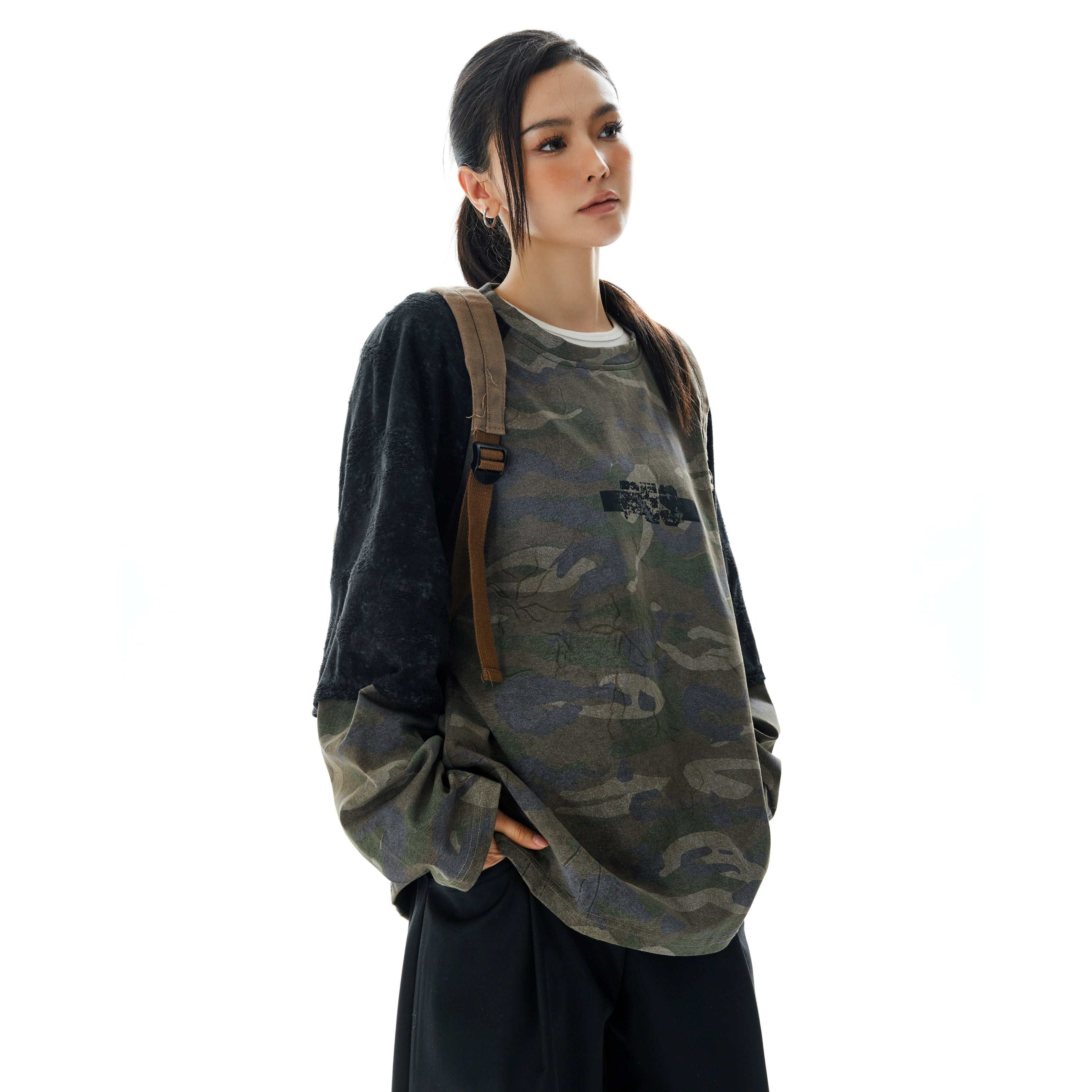 Fake Layered Camouflage Stitching T-Shirt HG7220