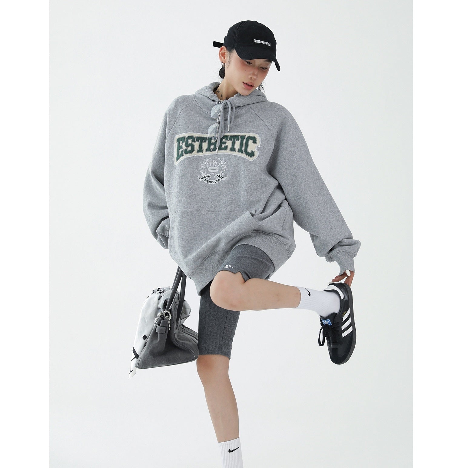 College Style Appliqué Embroidery Hoodie AC7068