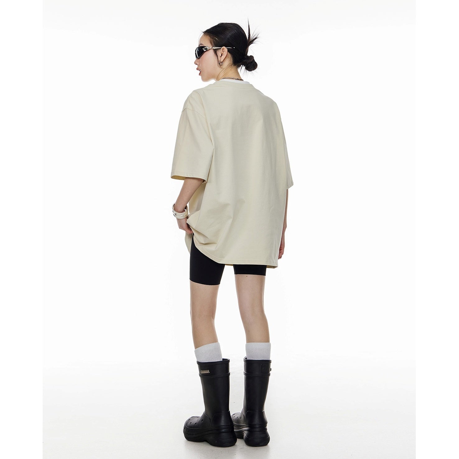 Contrast Color Fake Layered T-Shirt IC9036