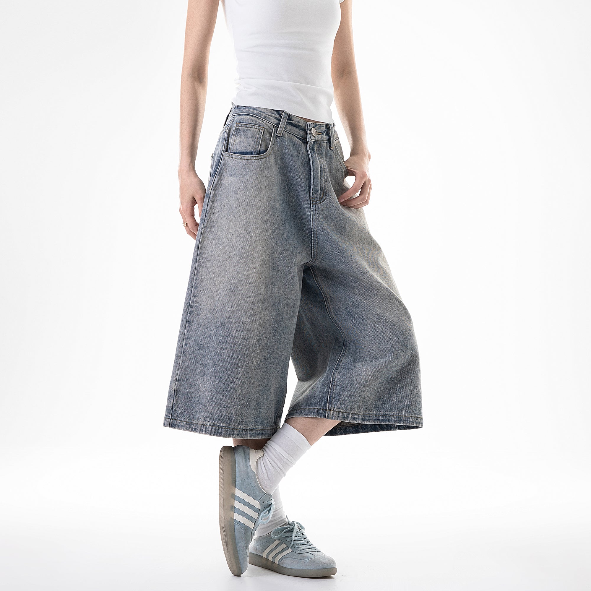 Retro Wash Denim Half Pants IC9030